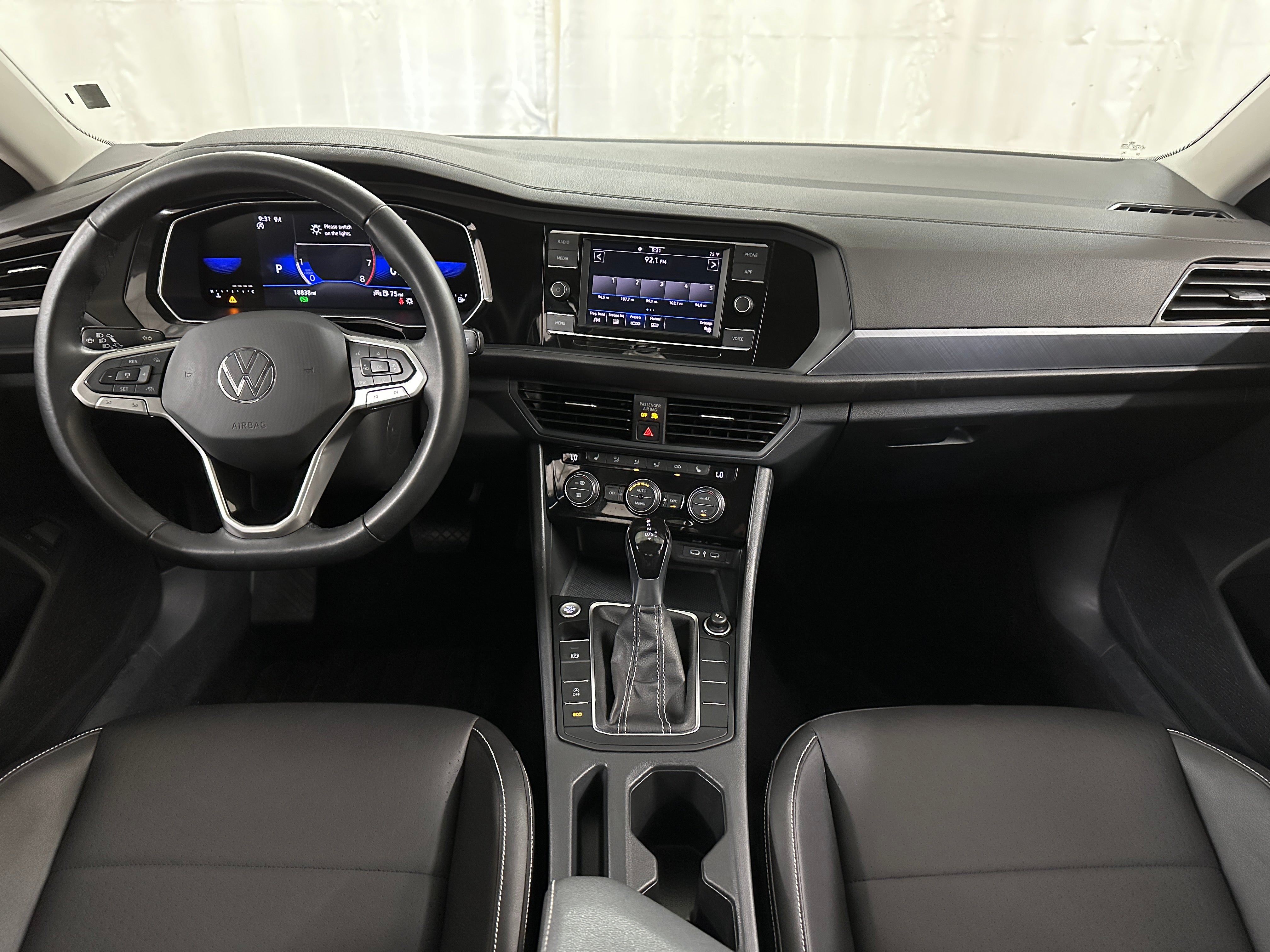 2024 Volkswagen Jetta SE 2