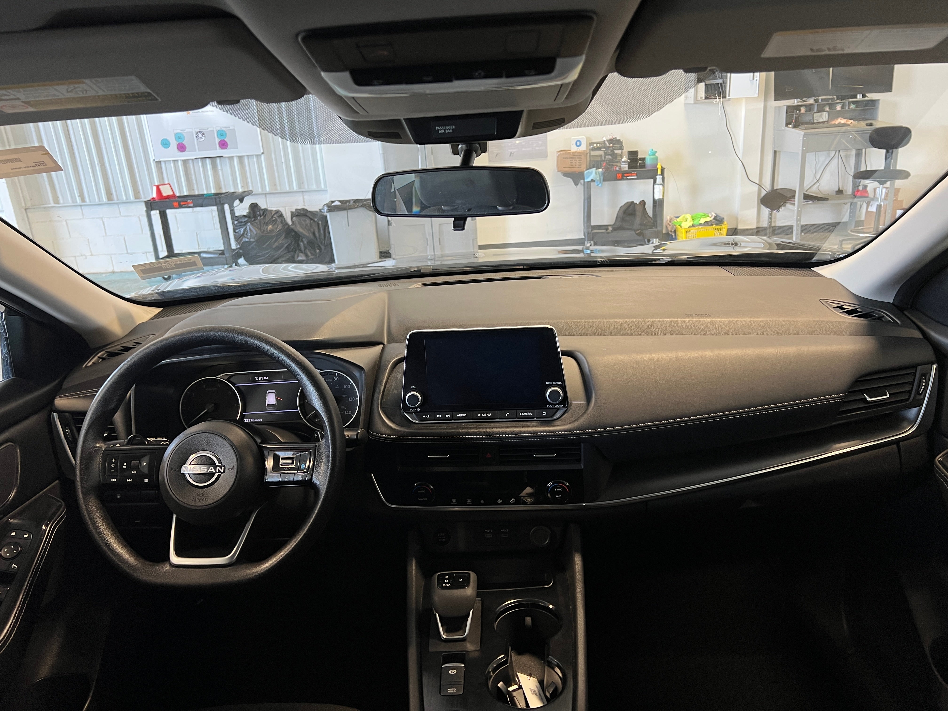 2024 Nissan Rogue SV 3