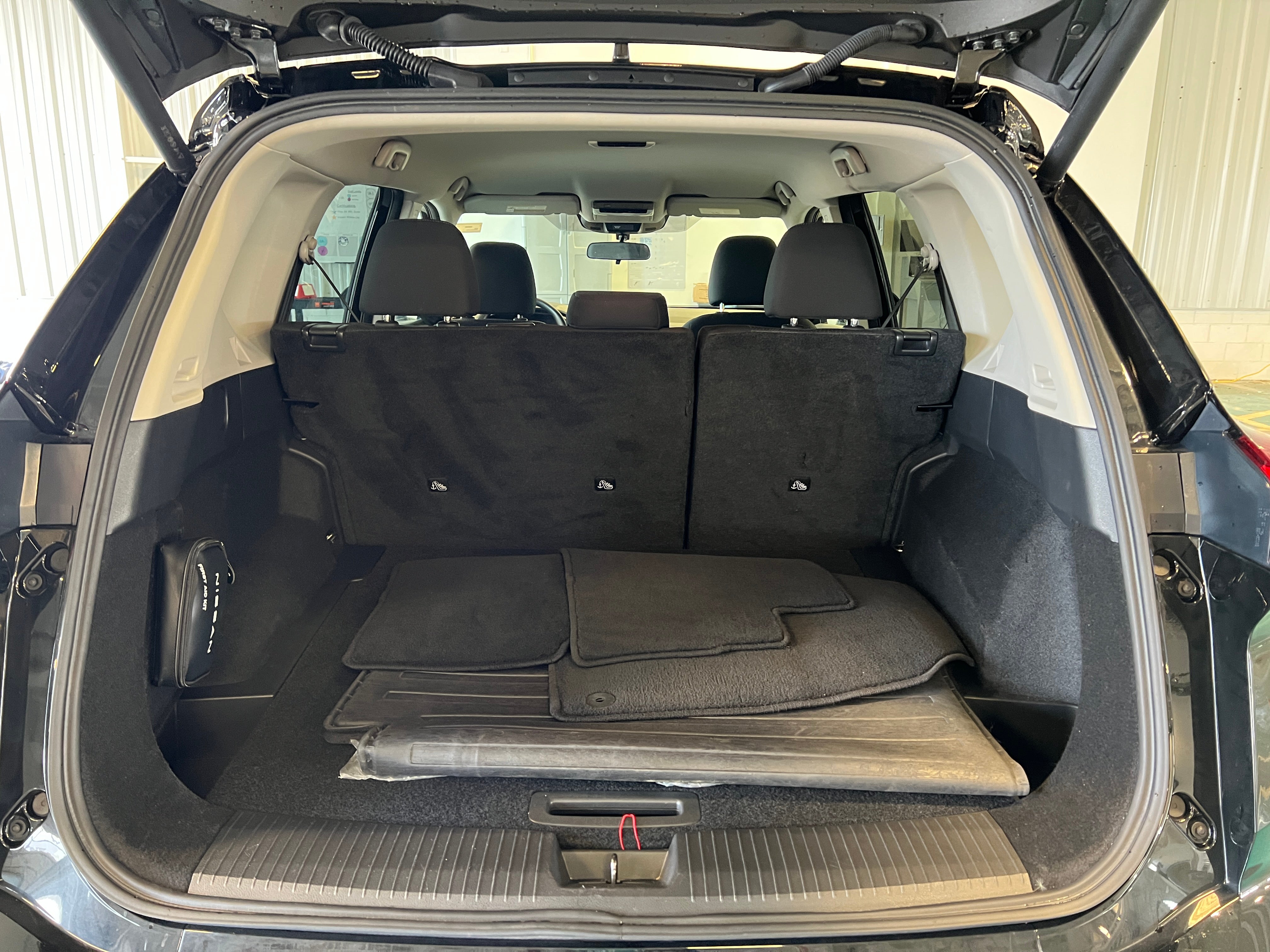 2024 Nissan Rogue SV 7