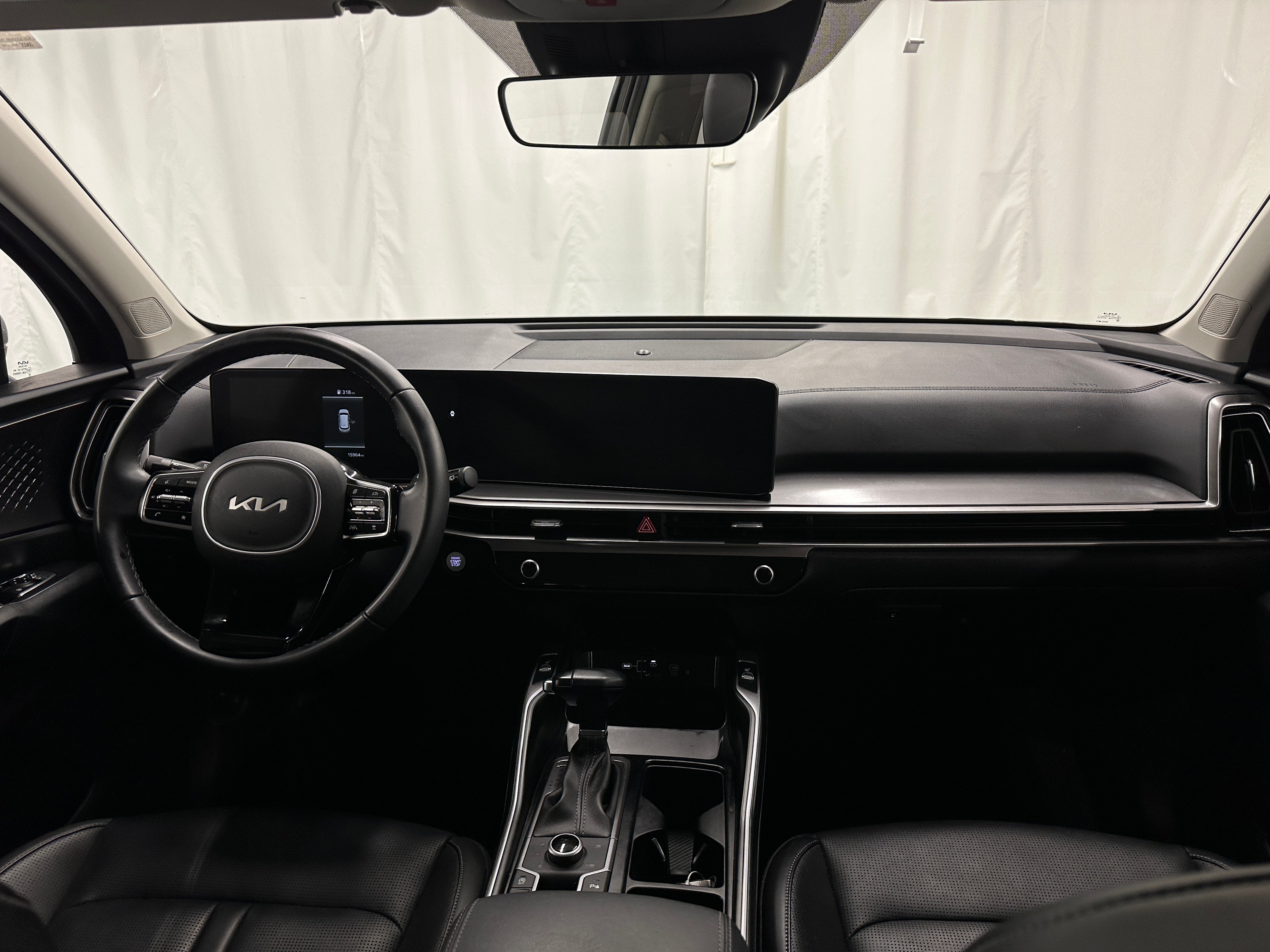 2024 Kia Sorento S 2