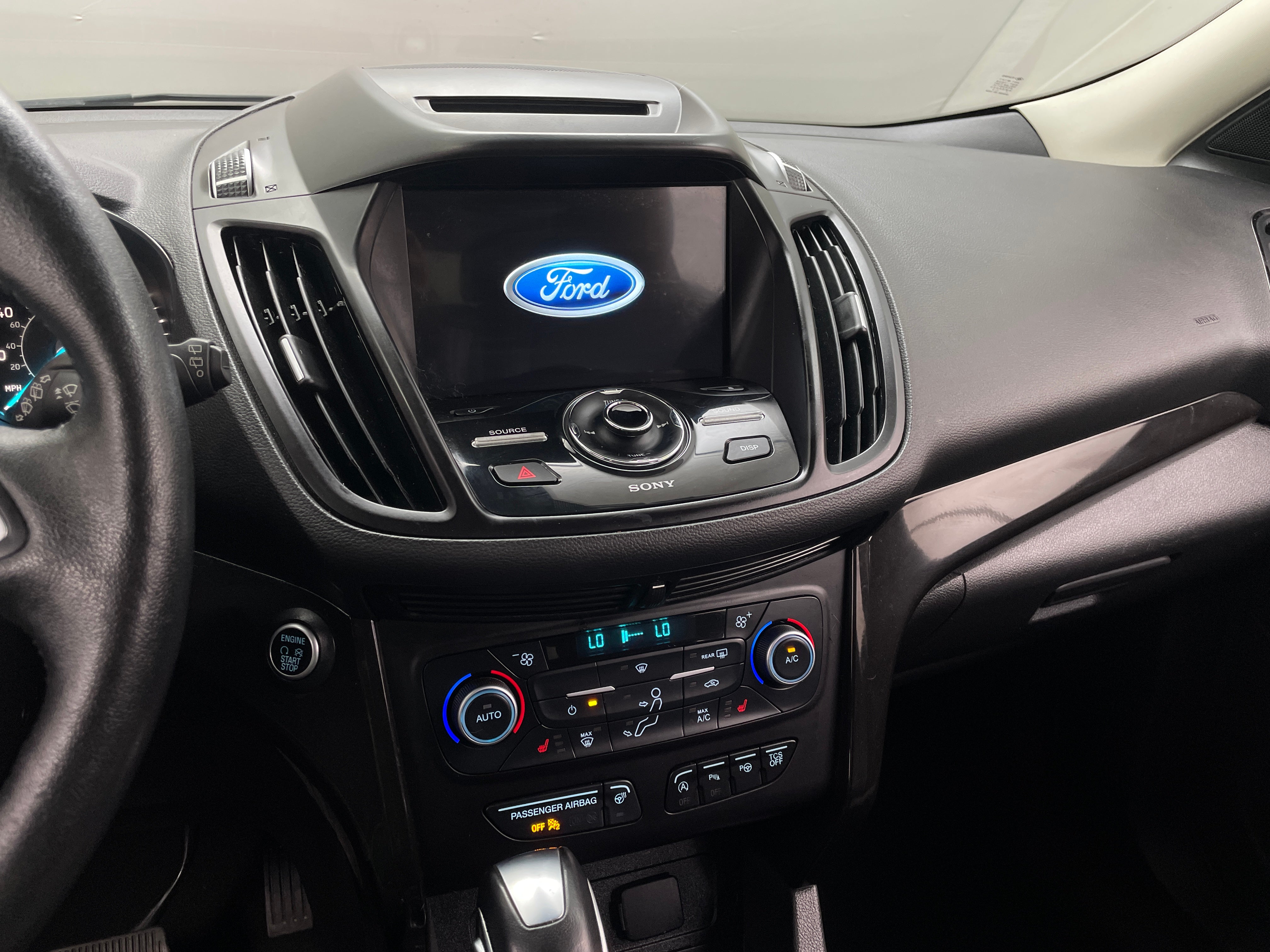 2018 Ford Escape Titanium 3