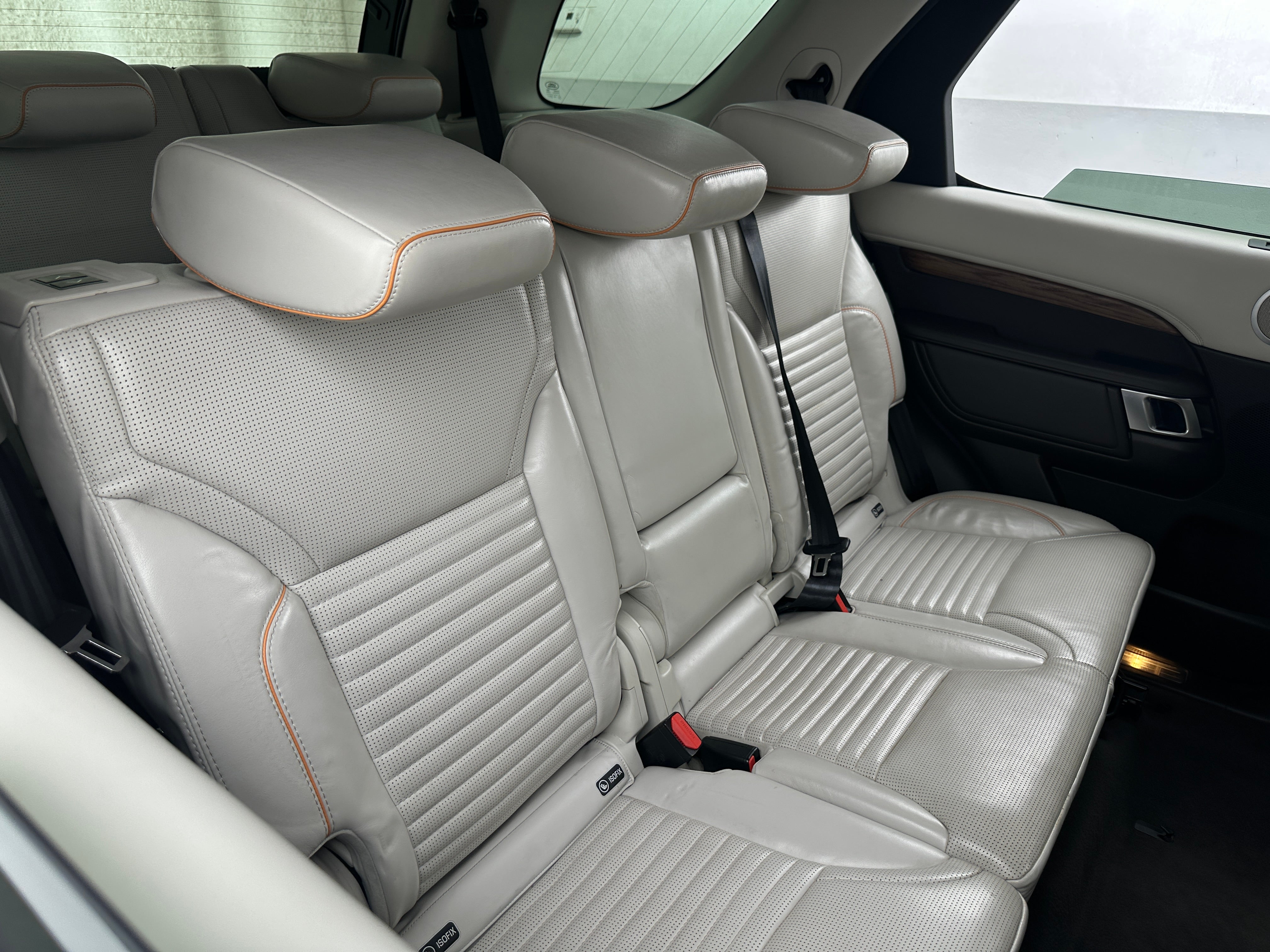 2018 Land Rover Discovery HSE Luxury 5
