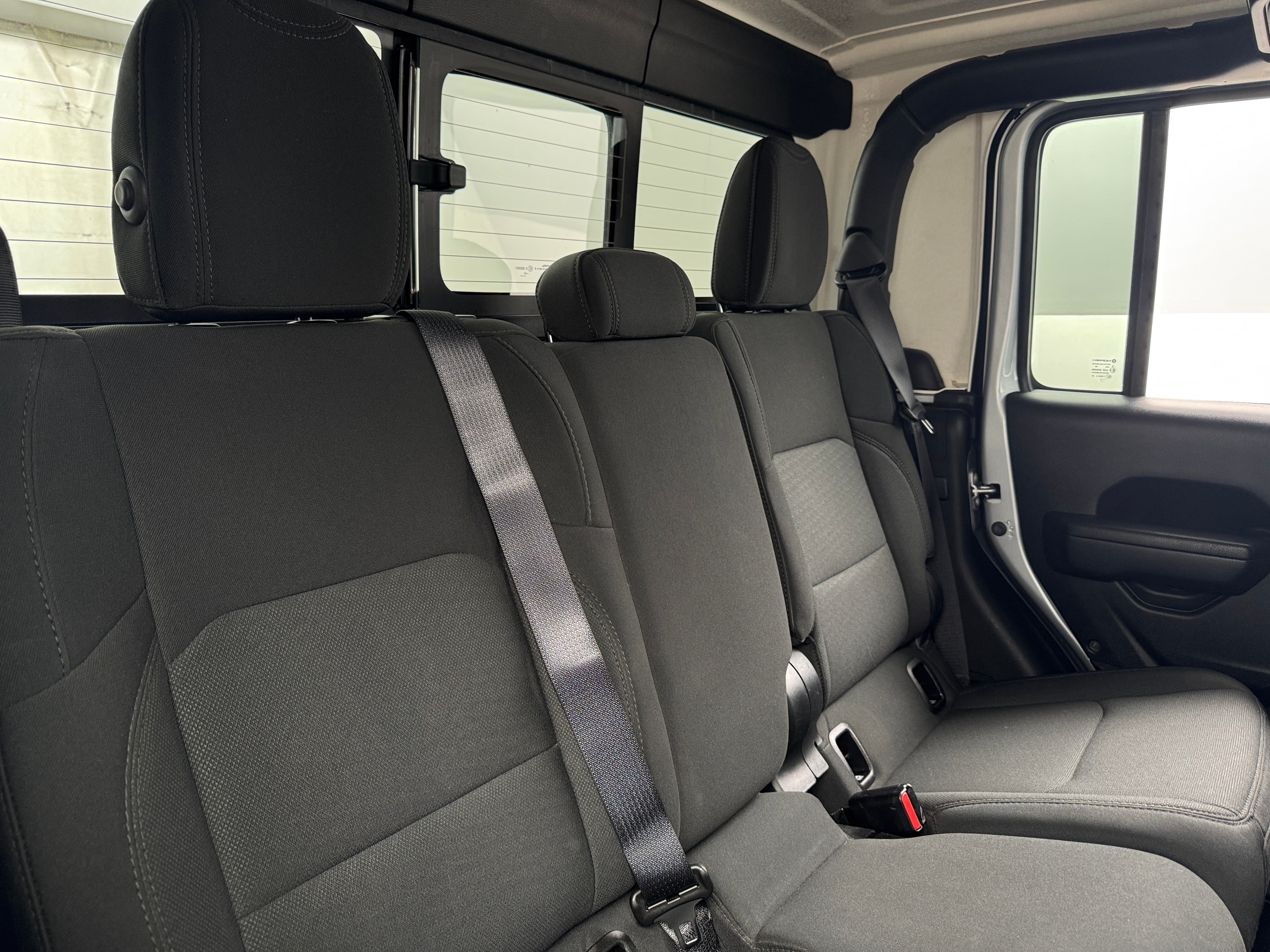 2022 Jeep Gladiator Sport S 6