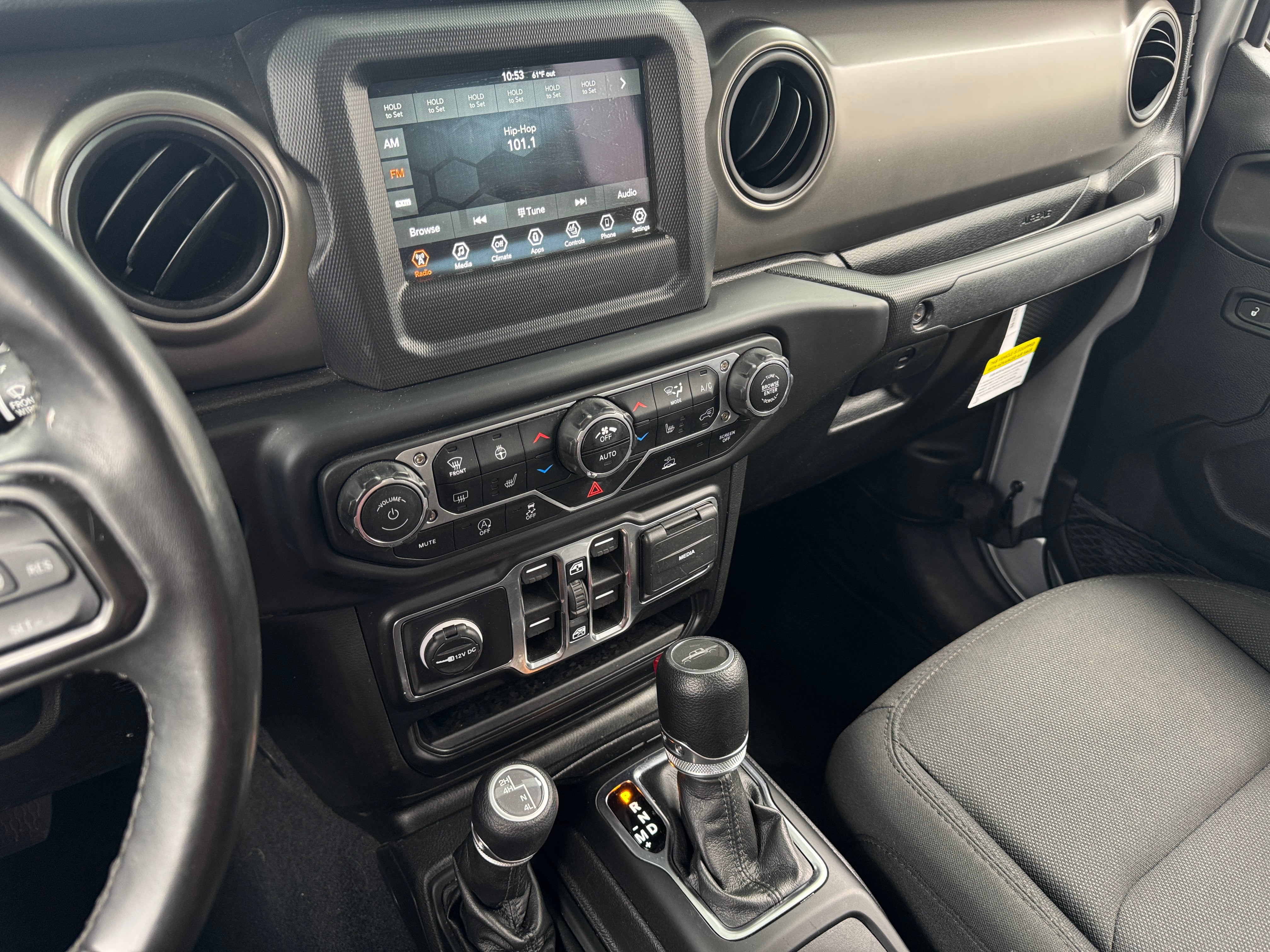 2022 Jeep Gladiator Sport S 4