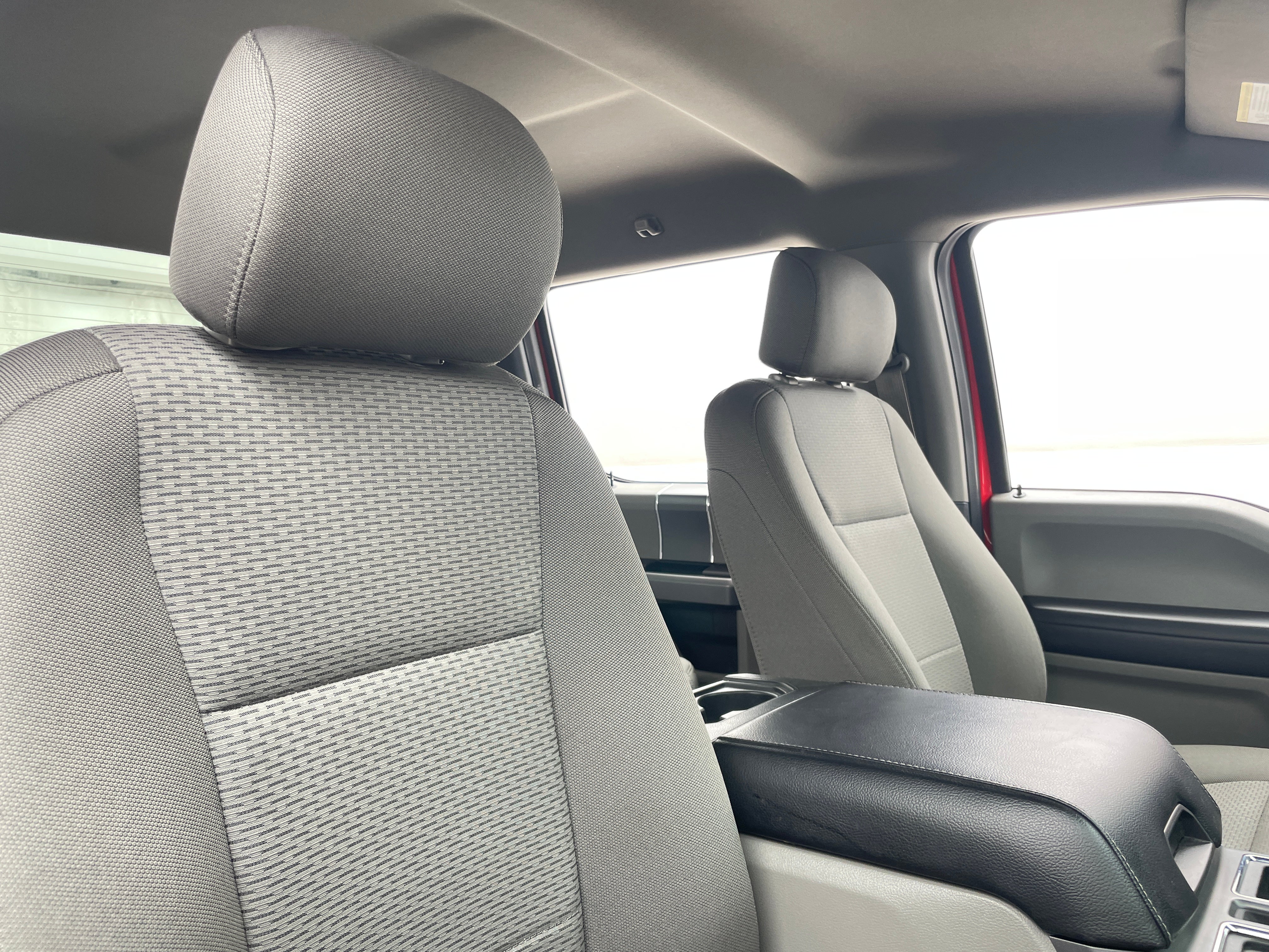 2020 Ford Econoline E-150 2