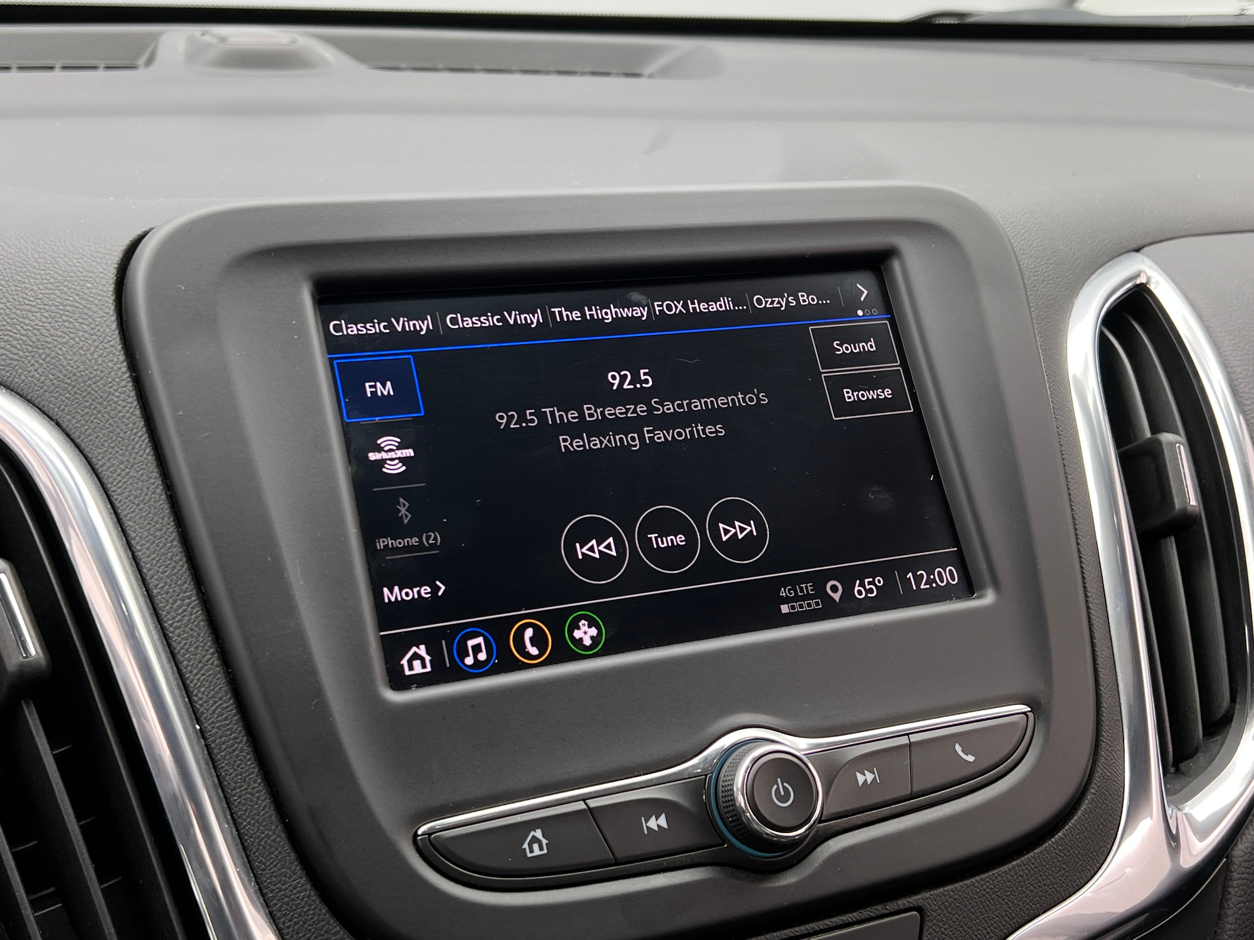 2023 Chevrolet Equinox LT 4