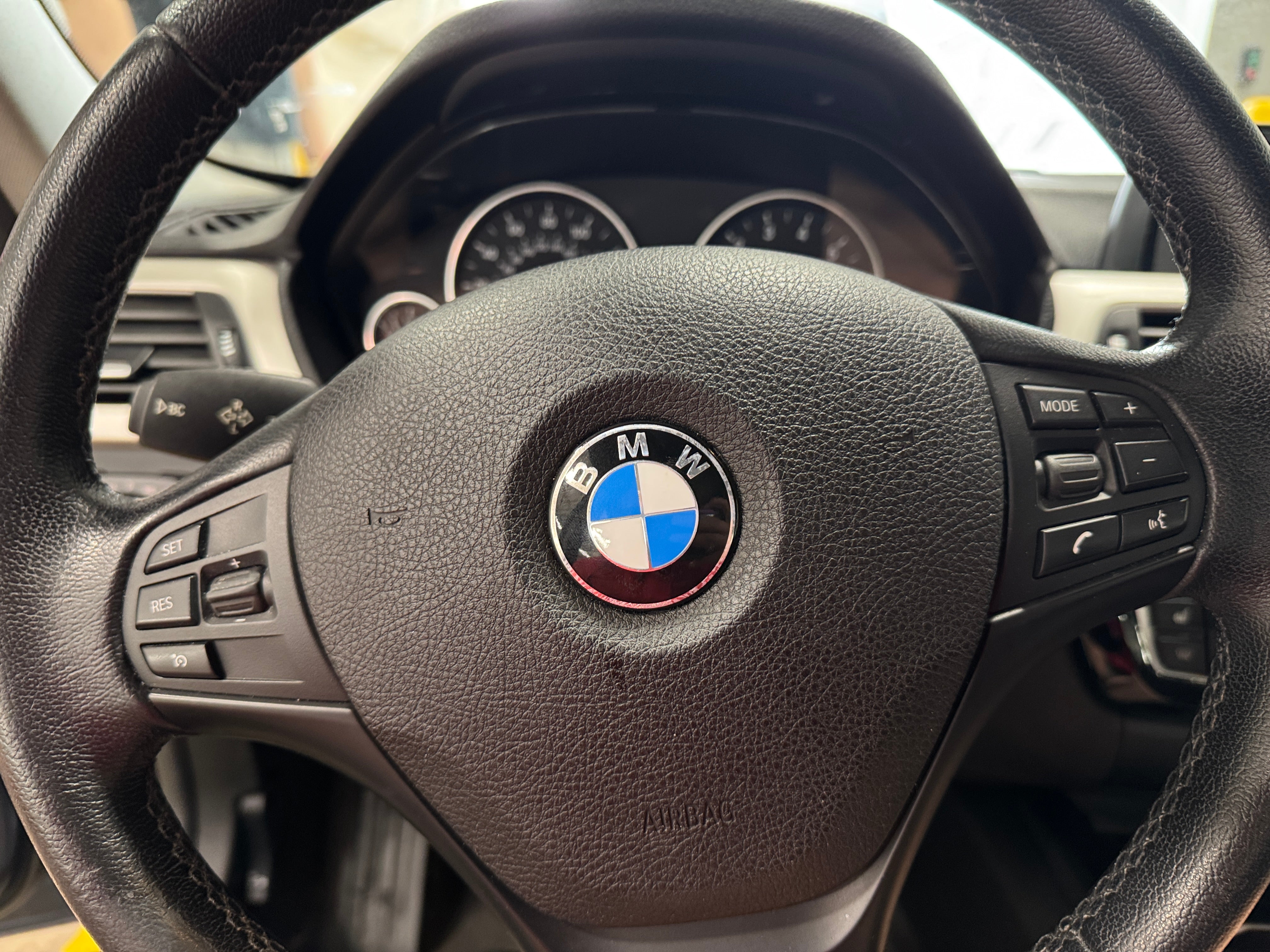 2016 BMW 3 Series 320i xDrive 4