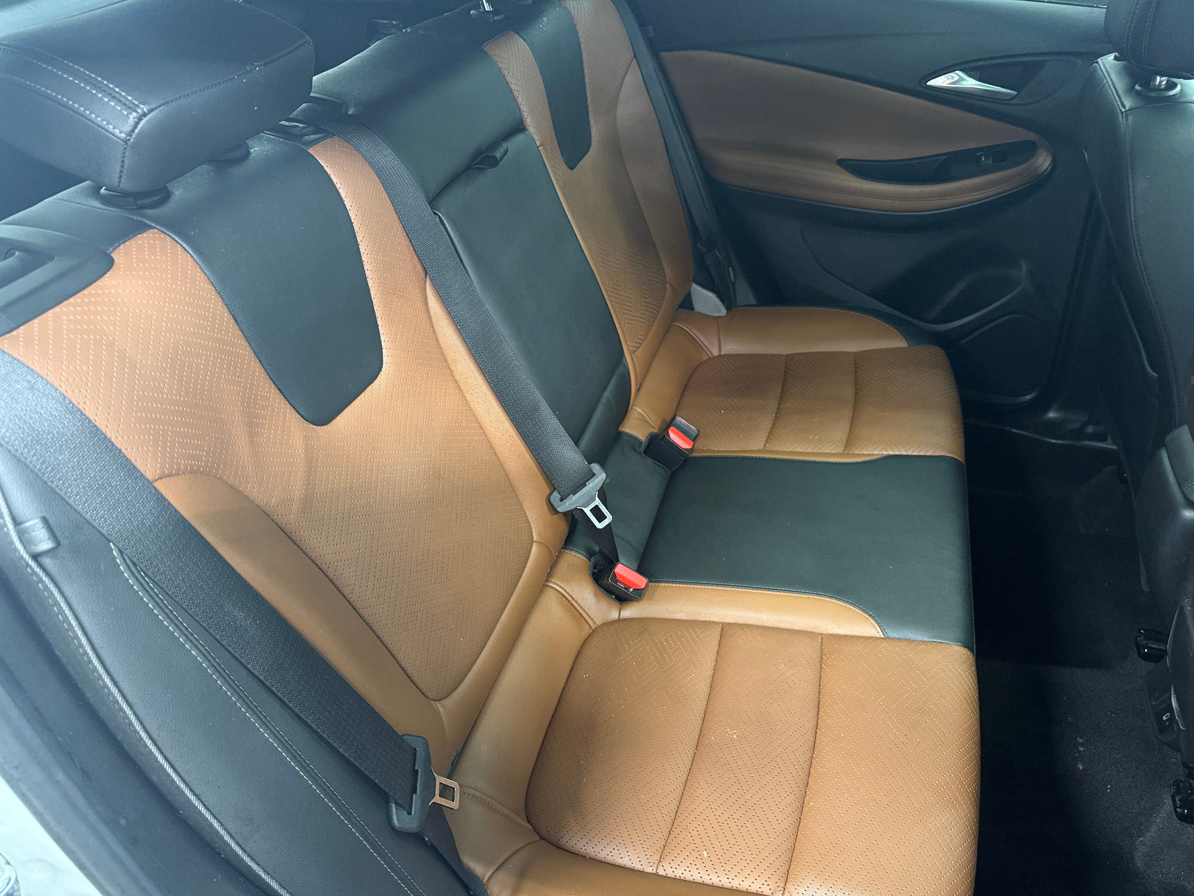2021 Buick Encore GX Essence 5