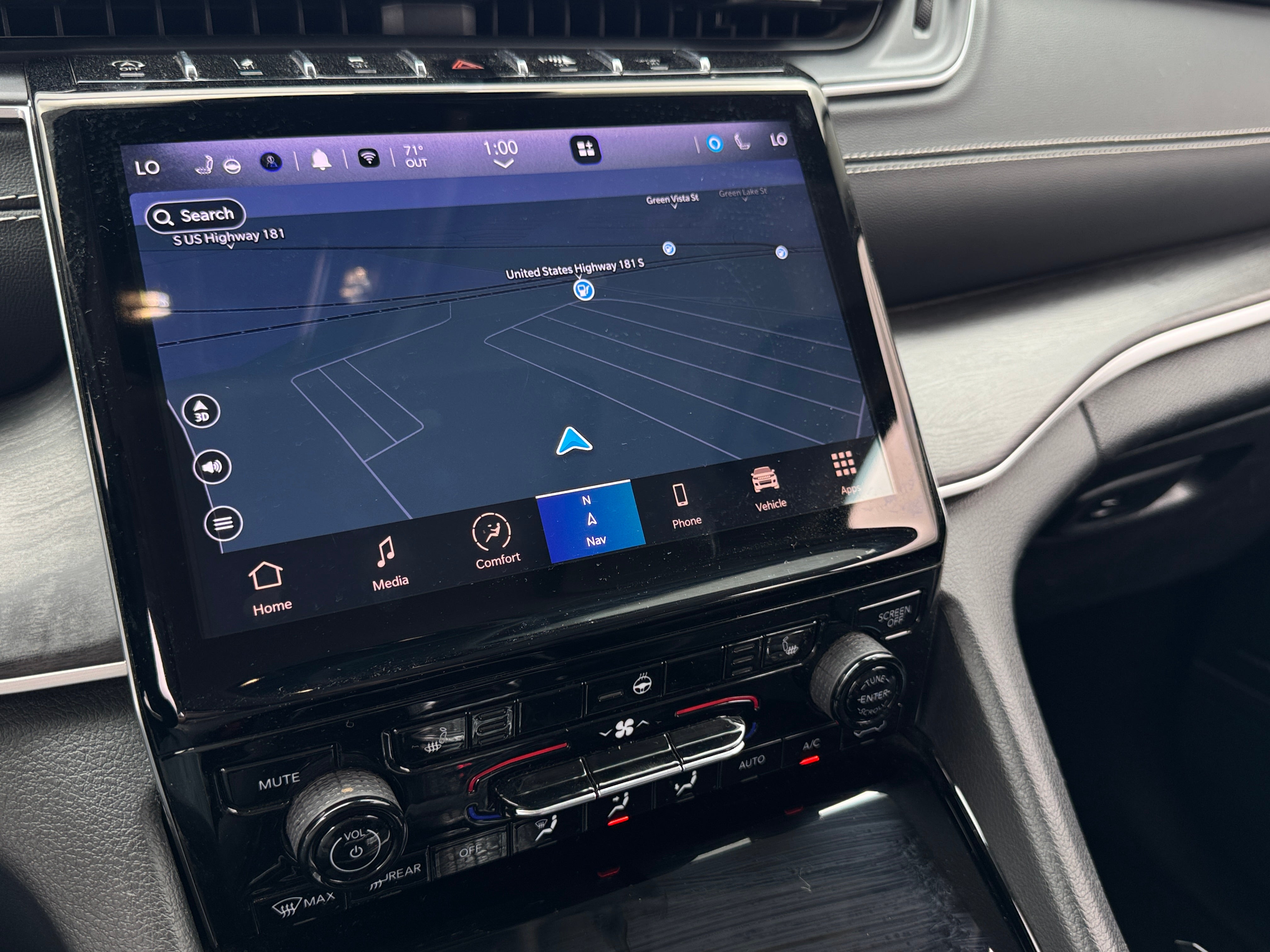 2022 Jeep Grand Cherokee L Limited Edition 3
