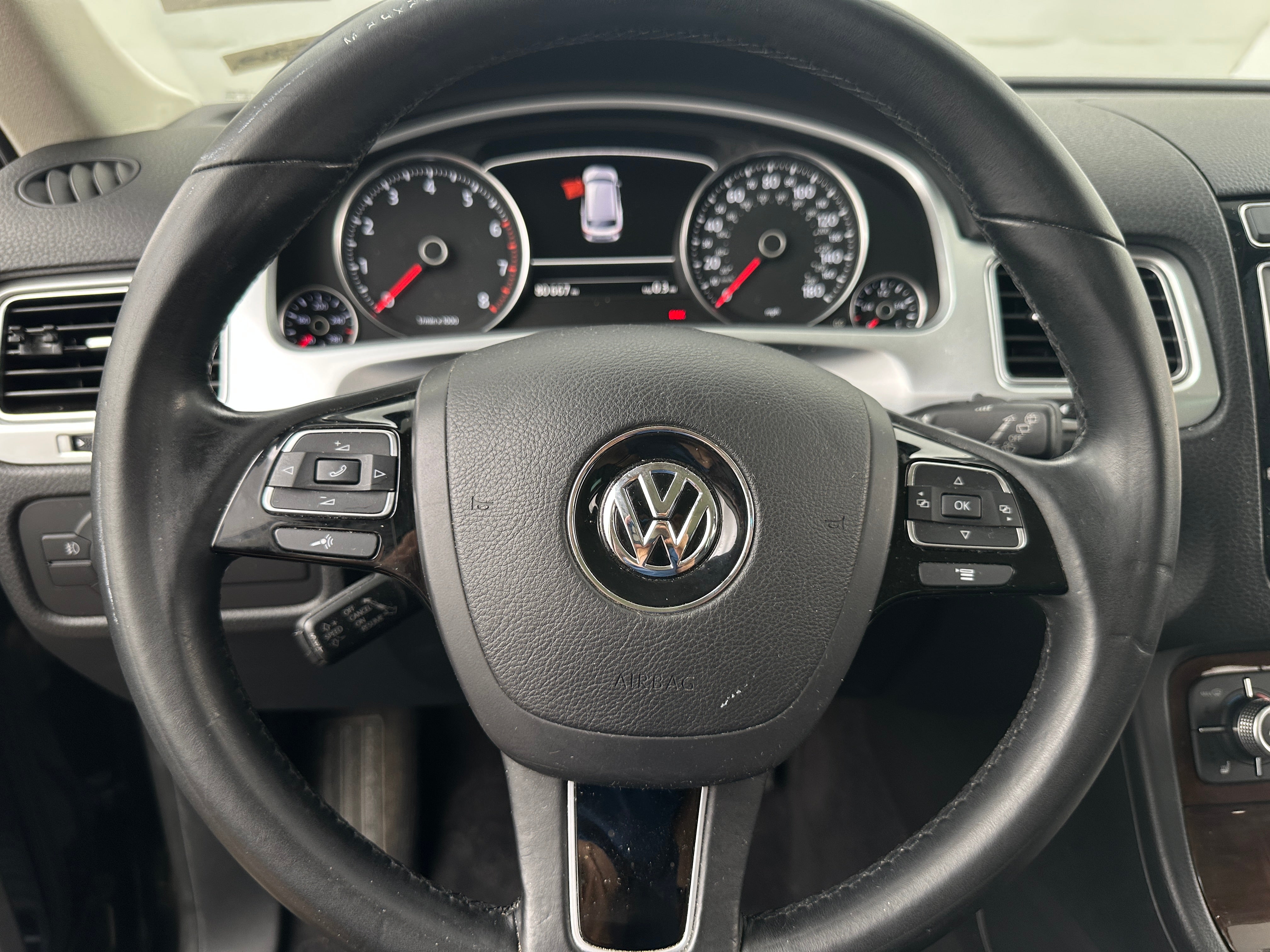 2015 Volkswagen Touareg V6 5