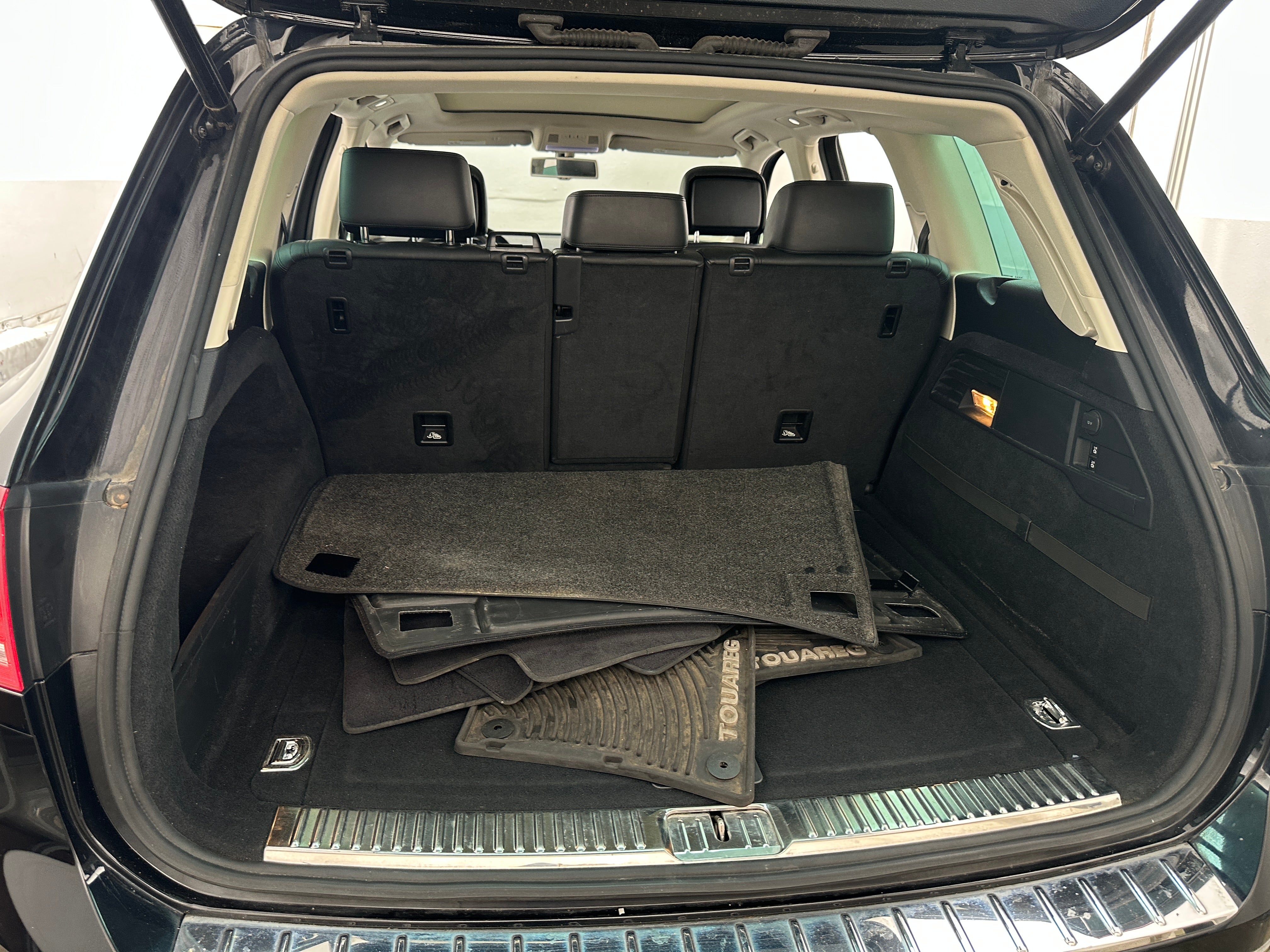 2015 Volkswagen Touareg V6 7
