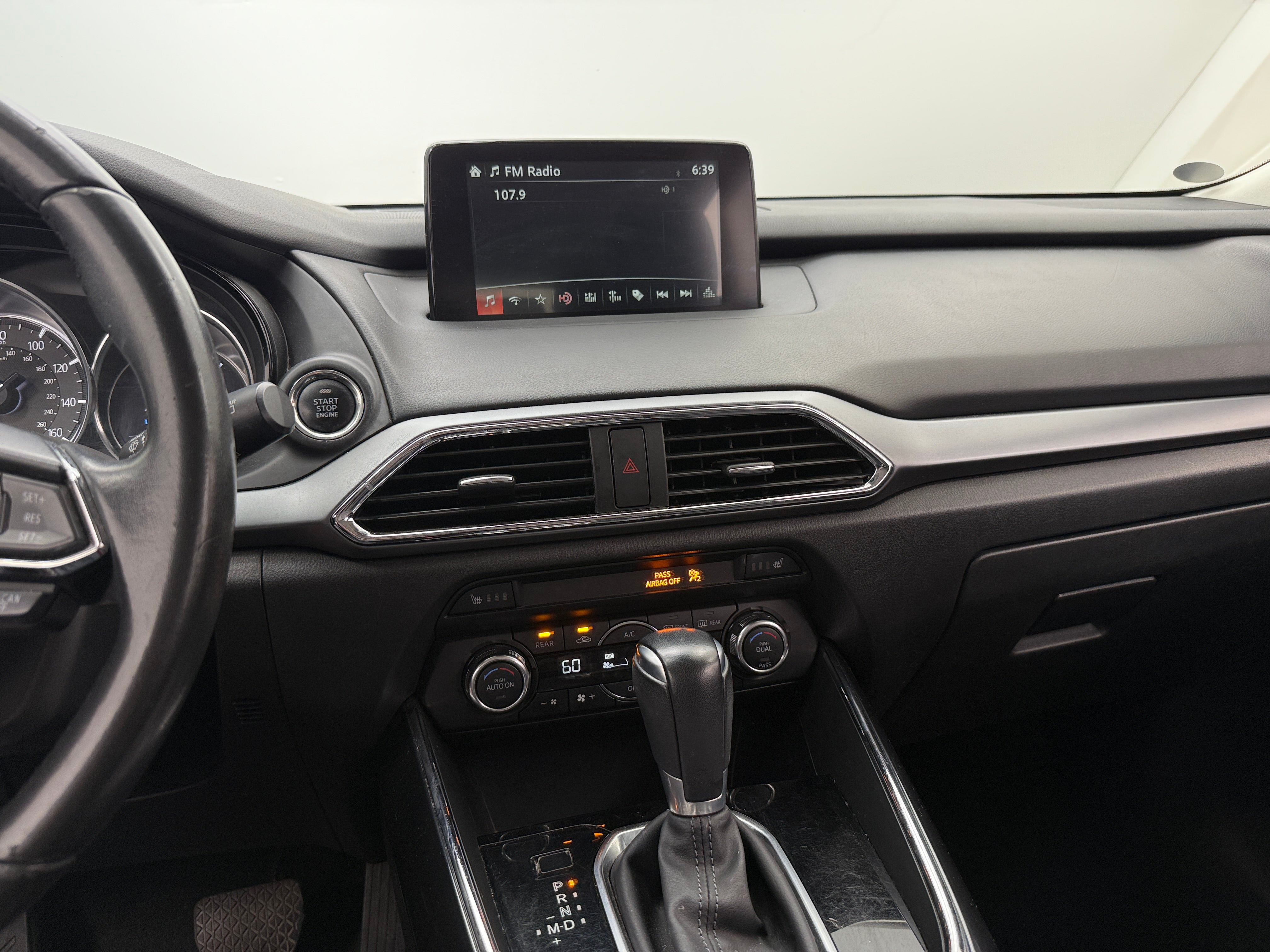 2018 Mazda CX-9 Touring 3