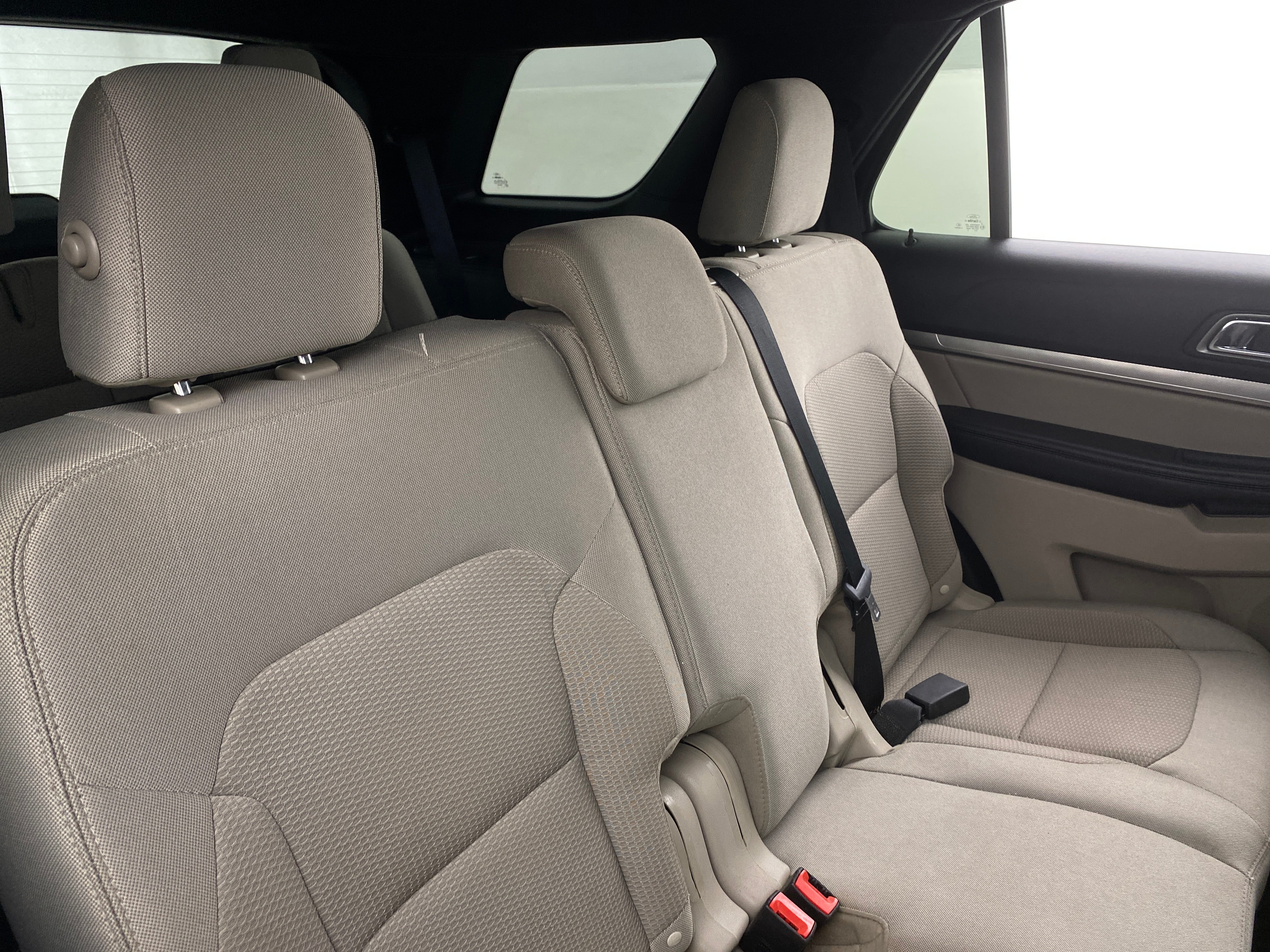 2019 Ford Explorer XLT 6