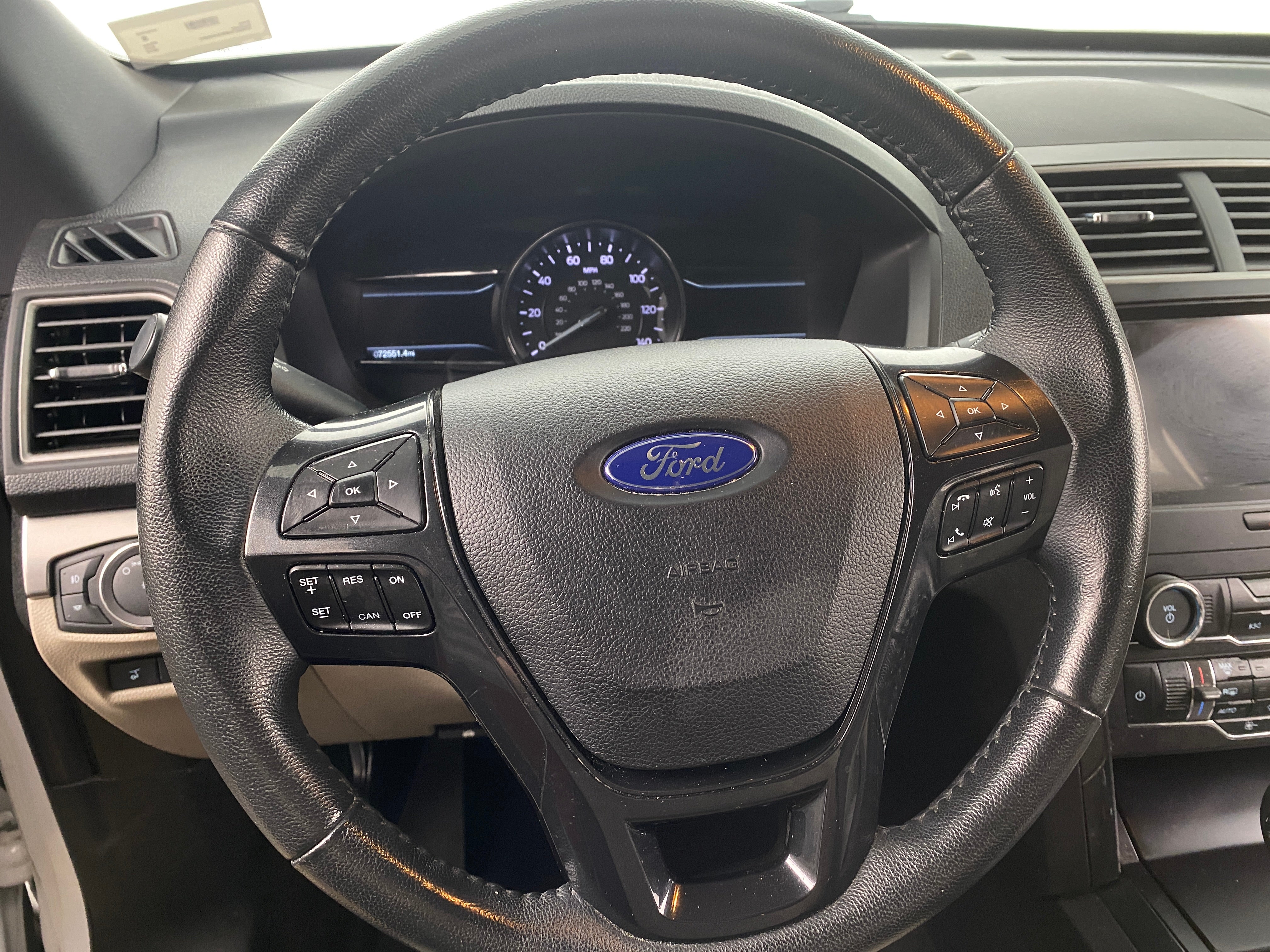 2019 Ford Explorer XLT 5