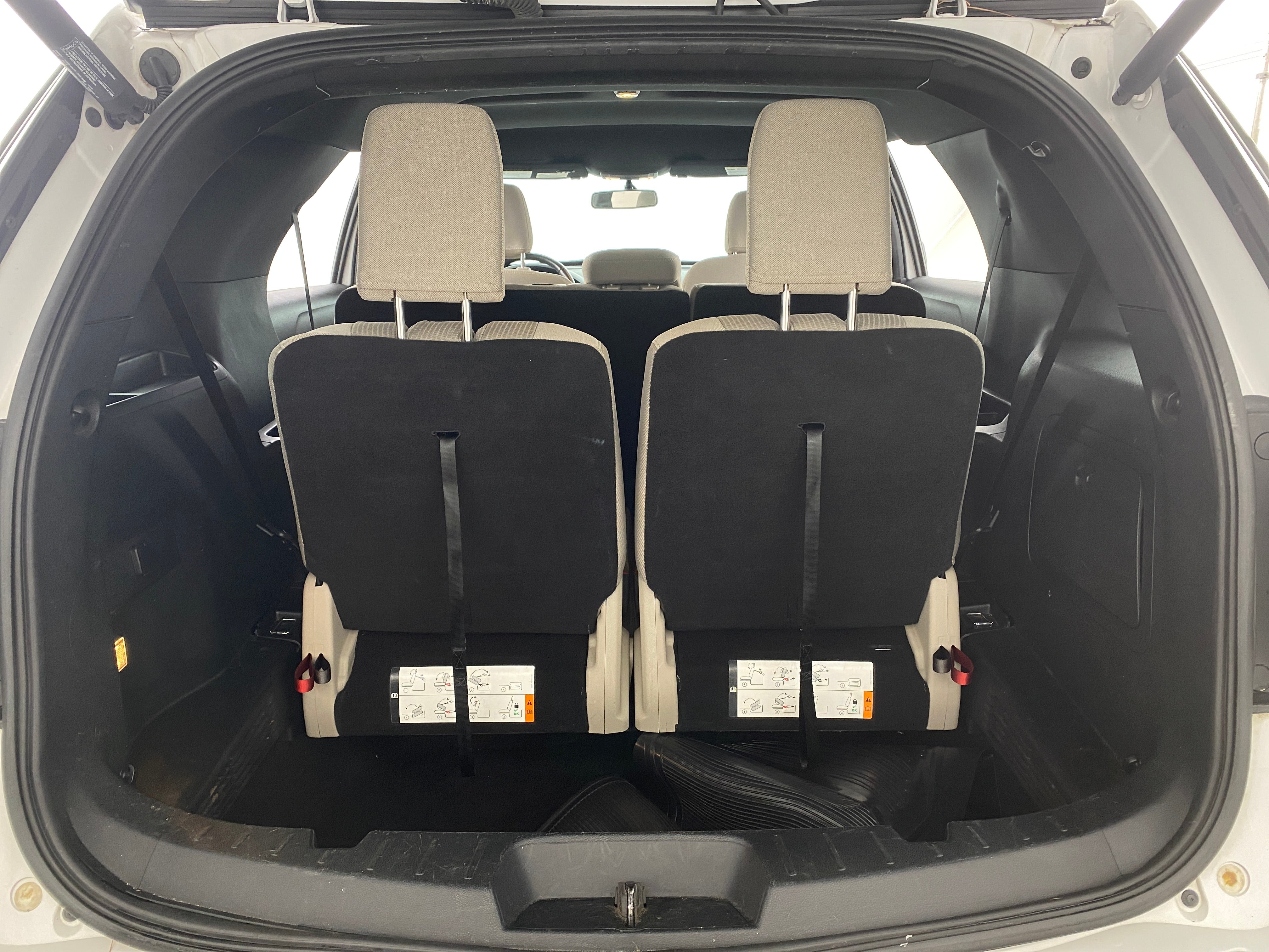 2019 Ford Explorer XLT 7