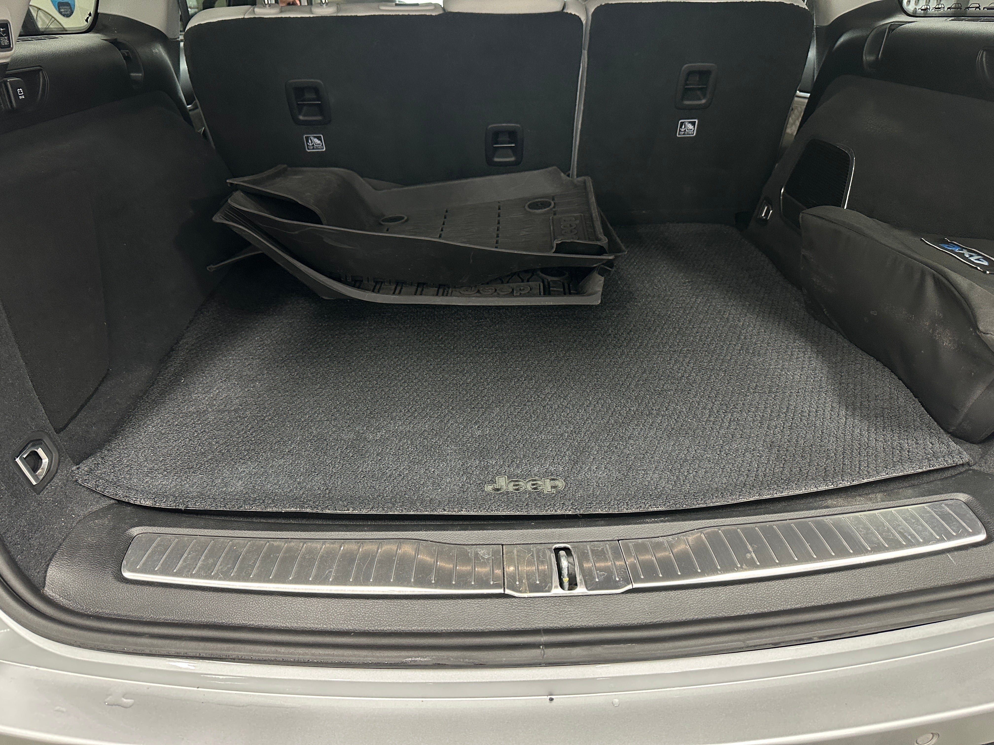 2022 Jeep Grand Cherokee Summit 4xe 6