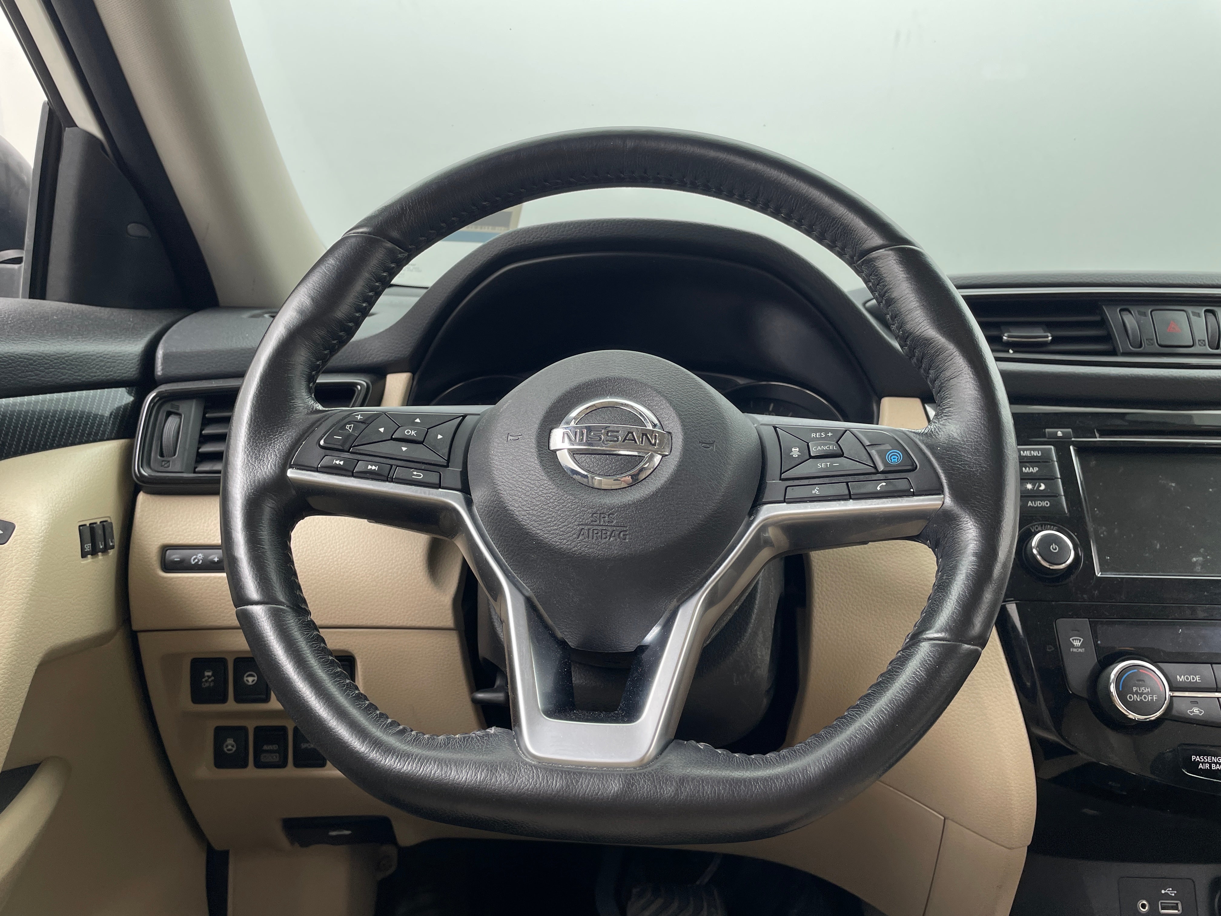 2018 Nissan Rogue SL 4