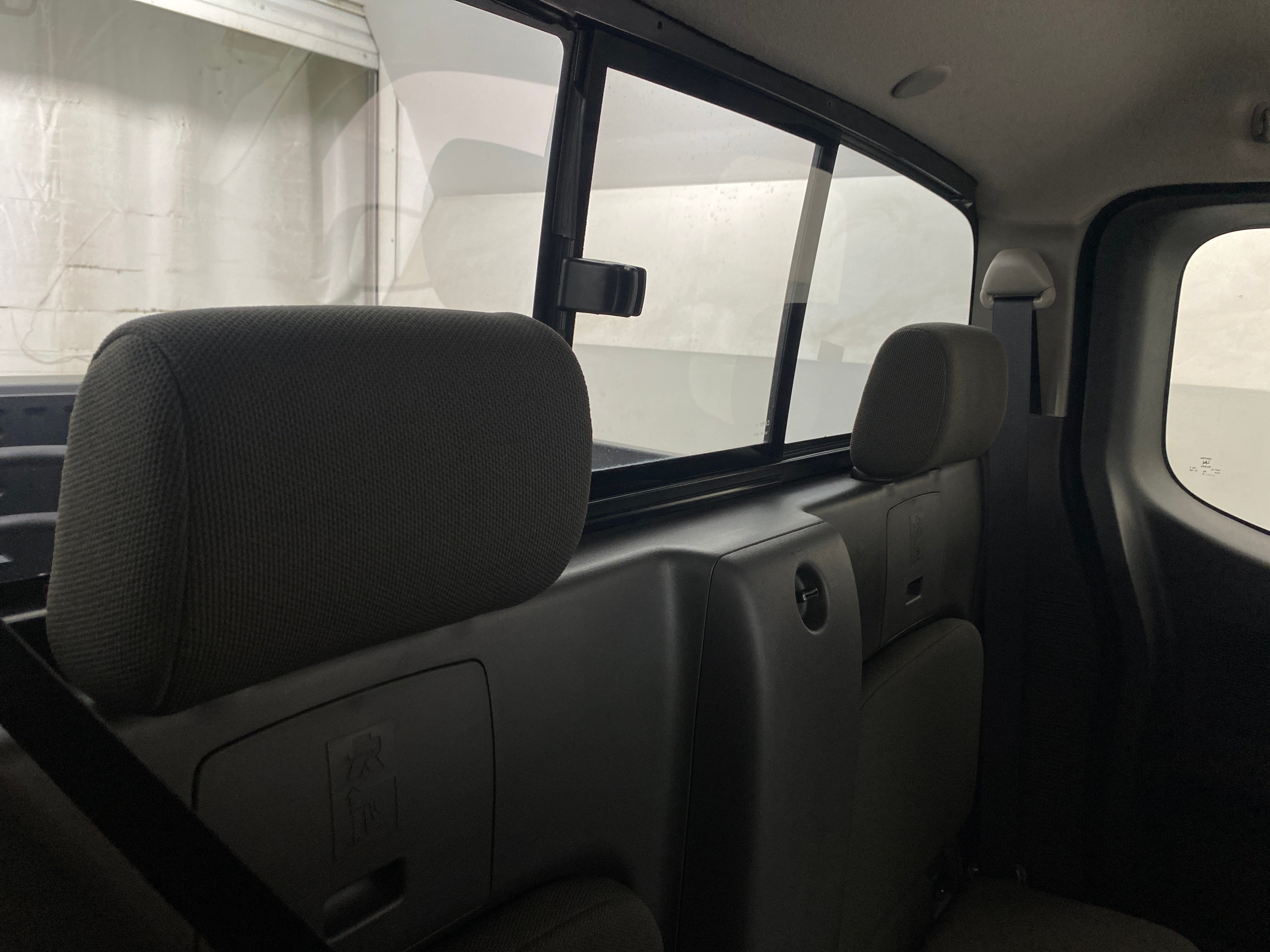 2018 Nissan Frontier SV 6