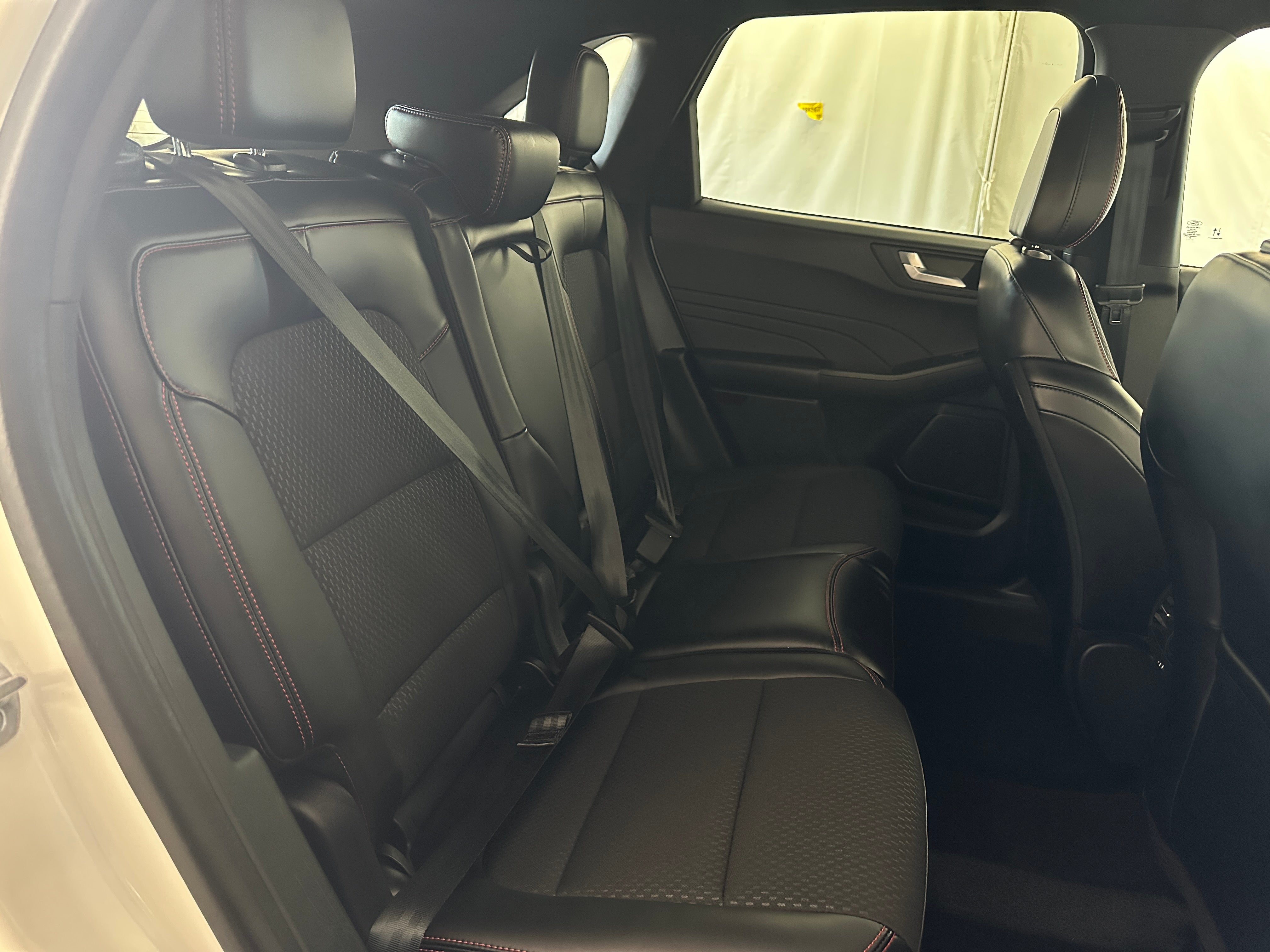 2024 Ford Escape ST-Line 6