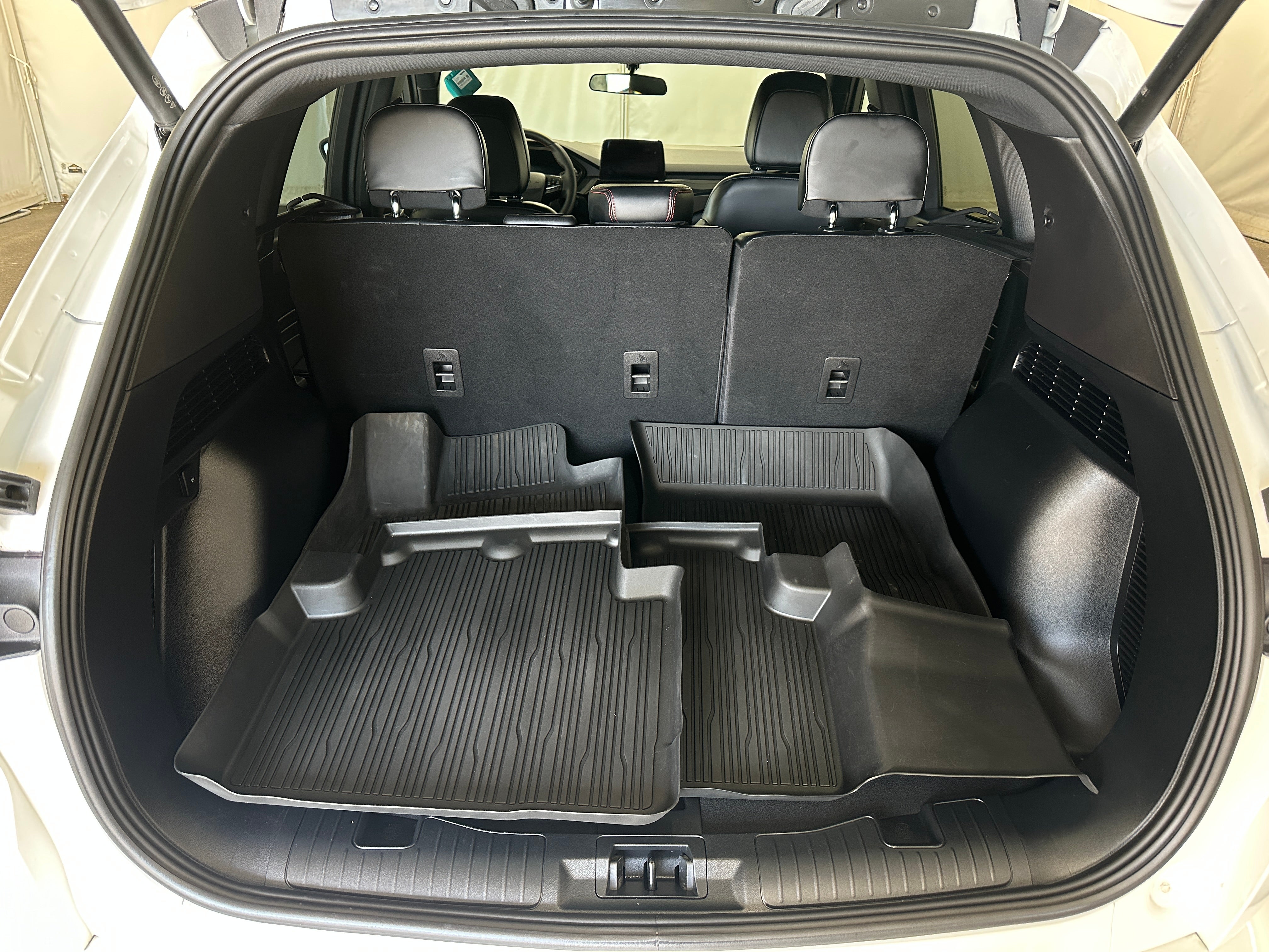 2024 Ford Escape ST-Line 7