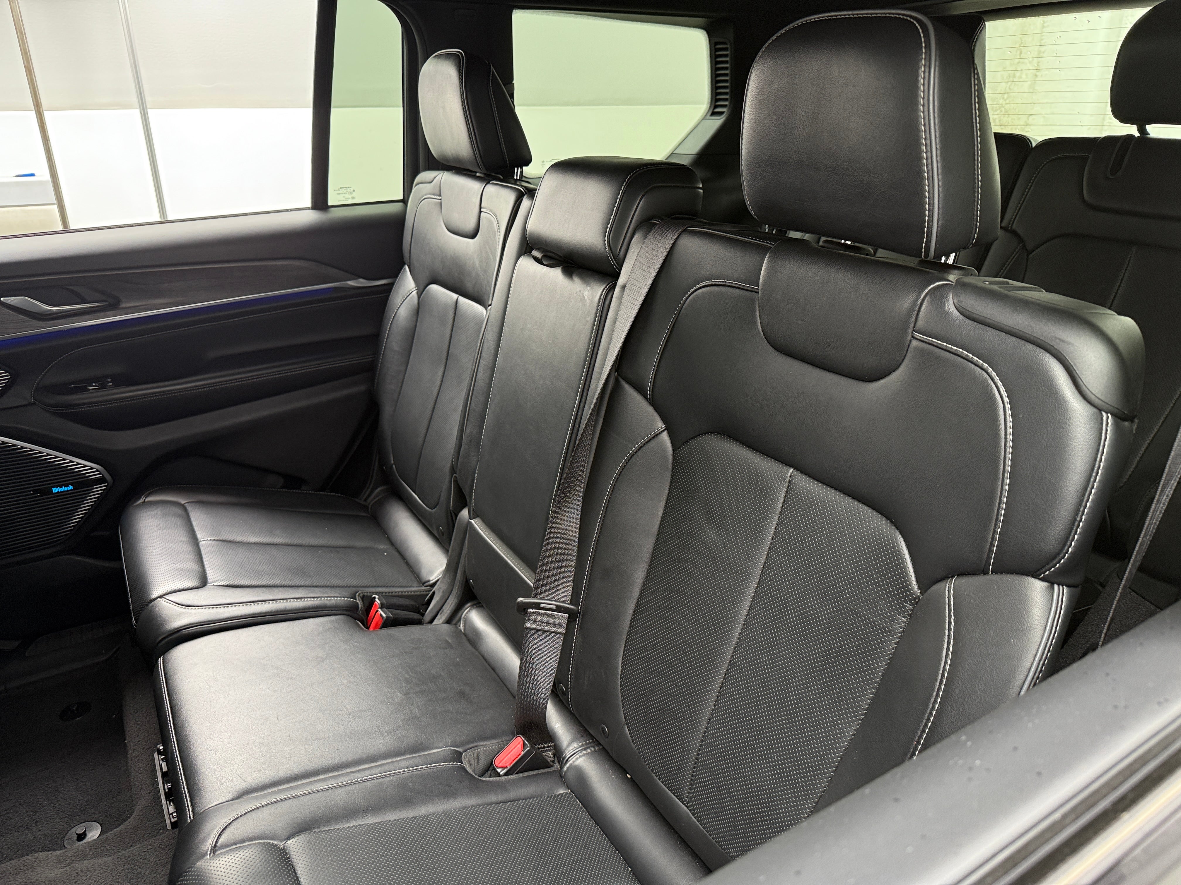 2021 Jeep Grand Cherokee L Overland 5