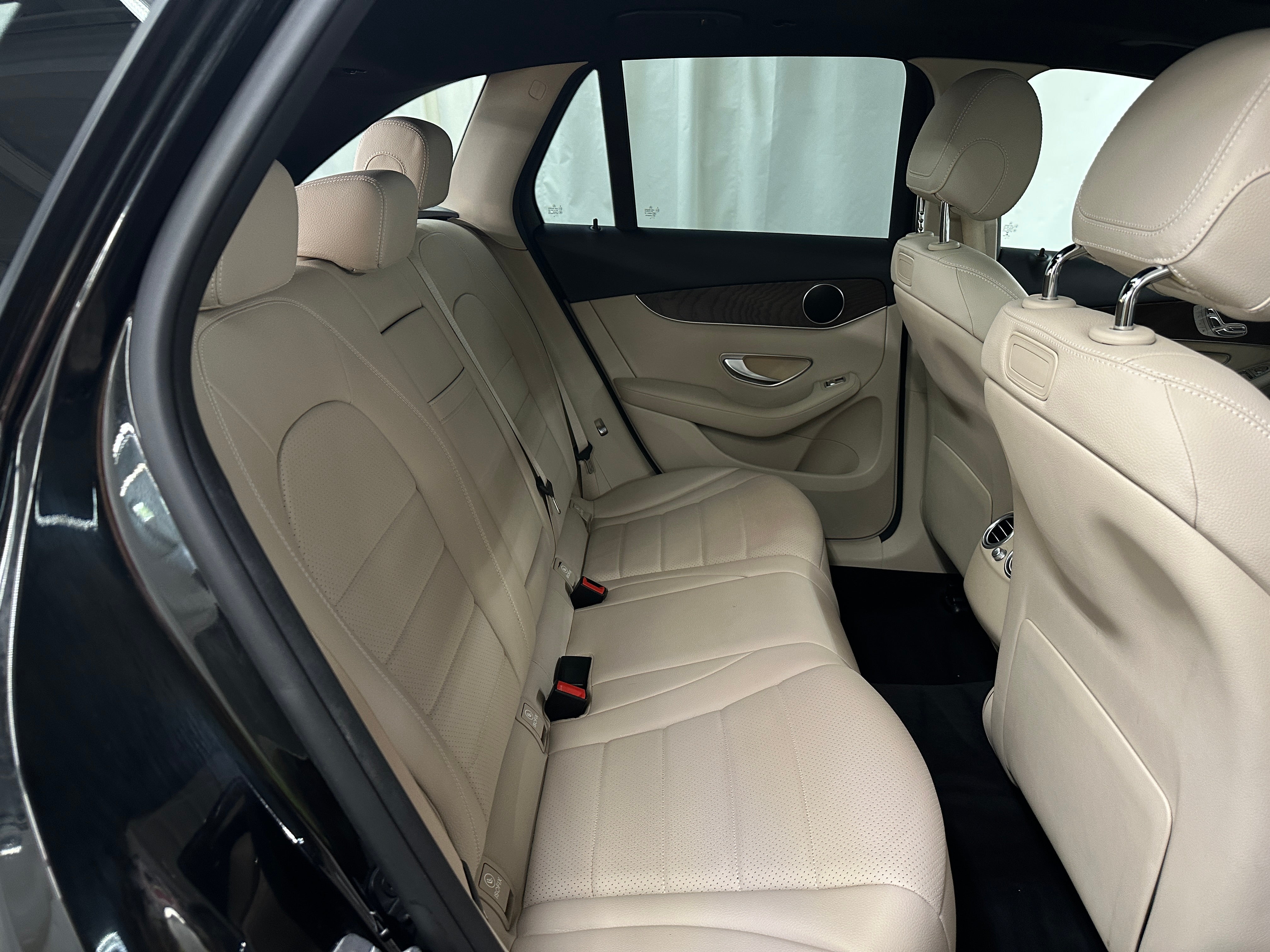 2018 Mercedes-Benz GLC 300 5