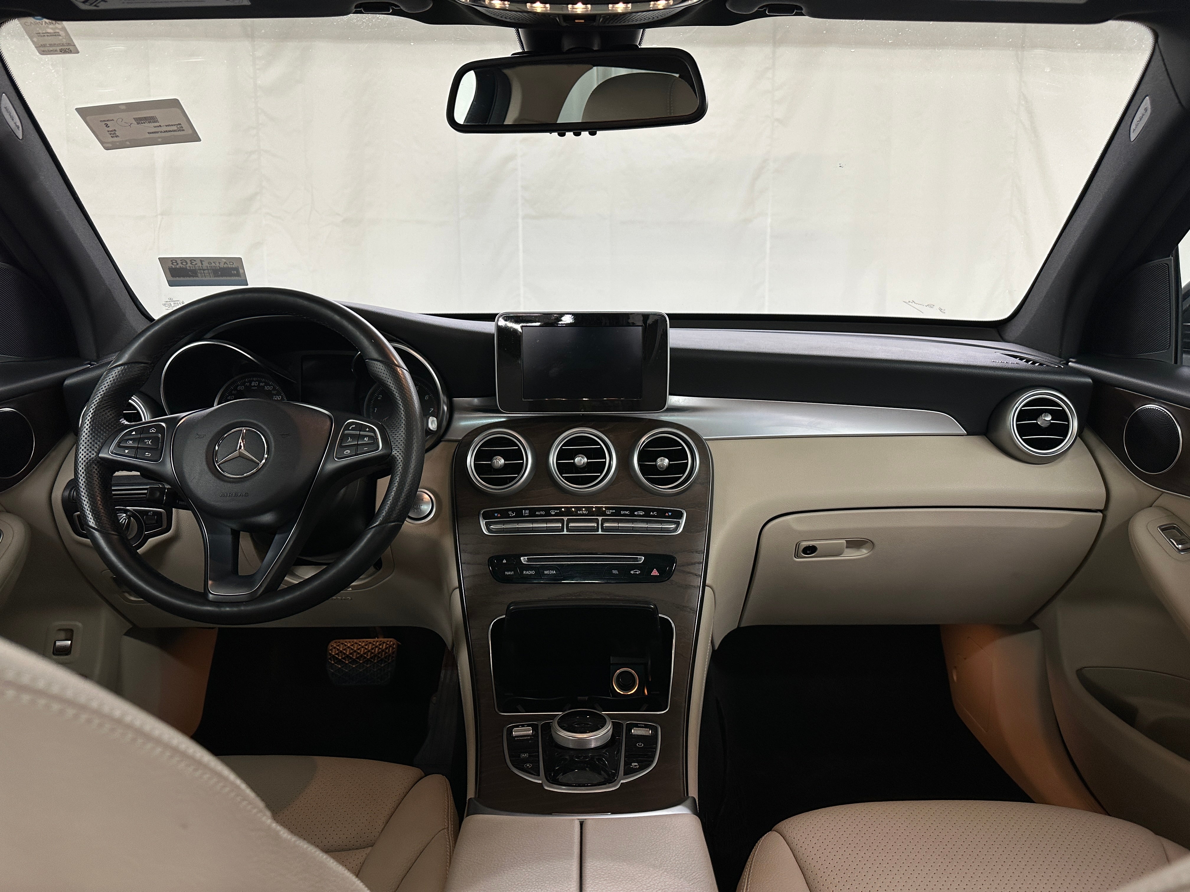 2018 Mercedes-Benz GLC 300 2