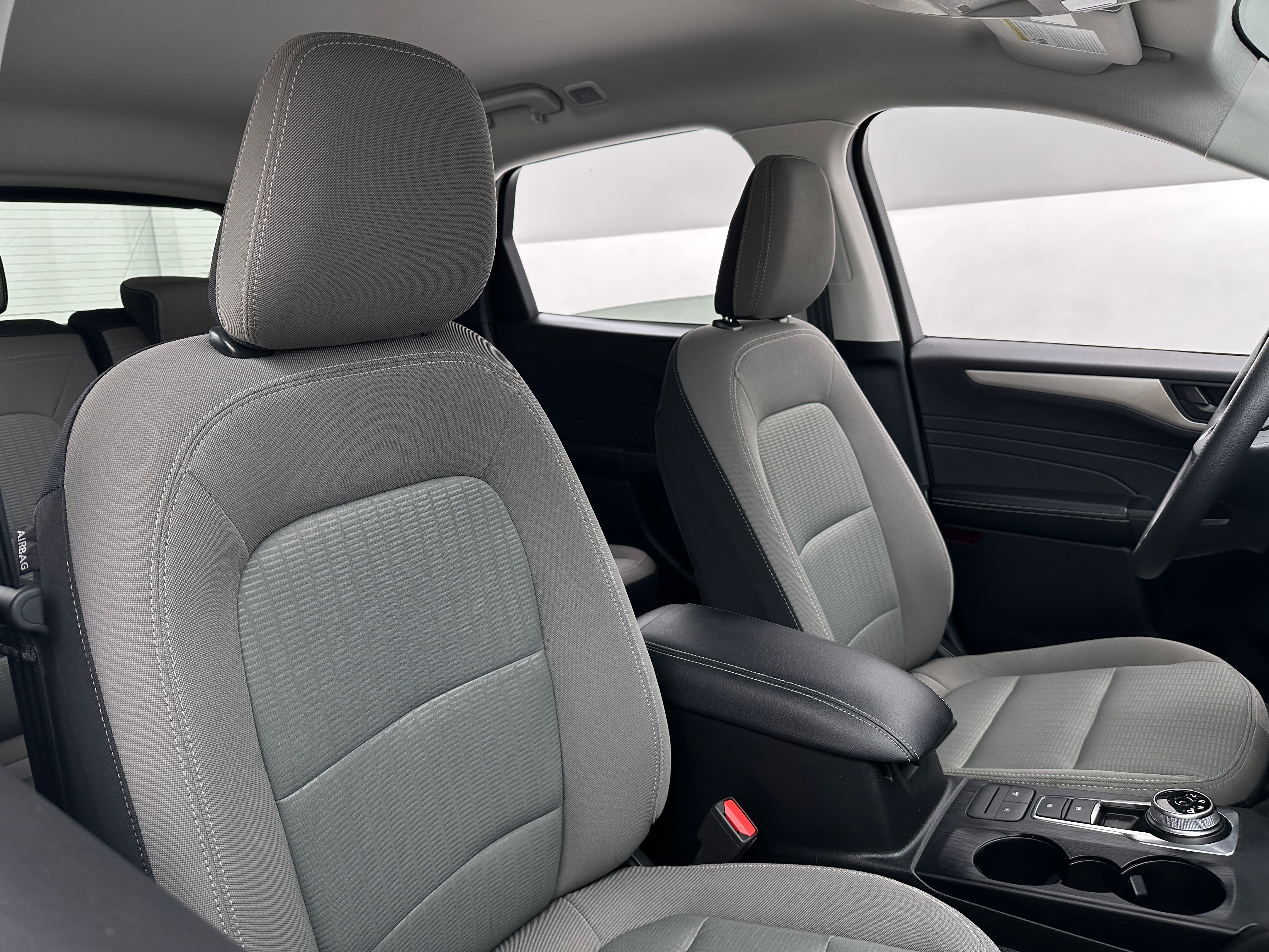 2022 Ford Escape S 2