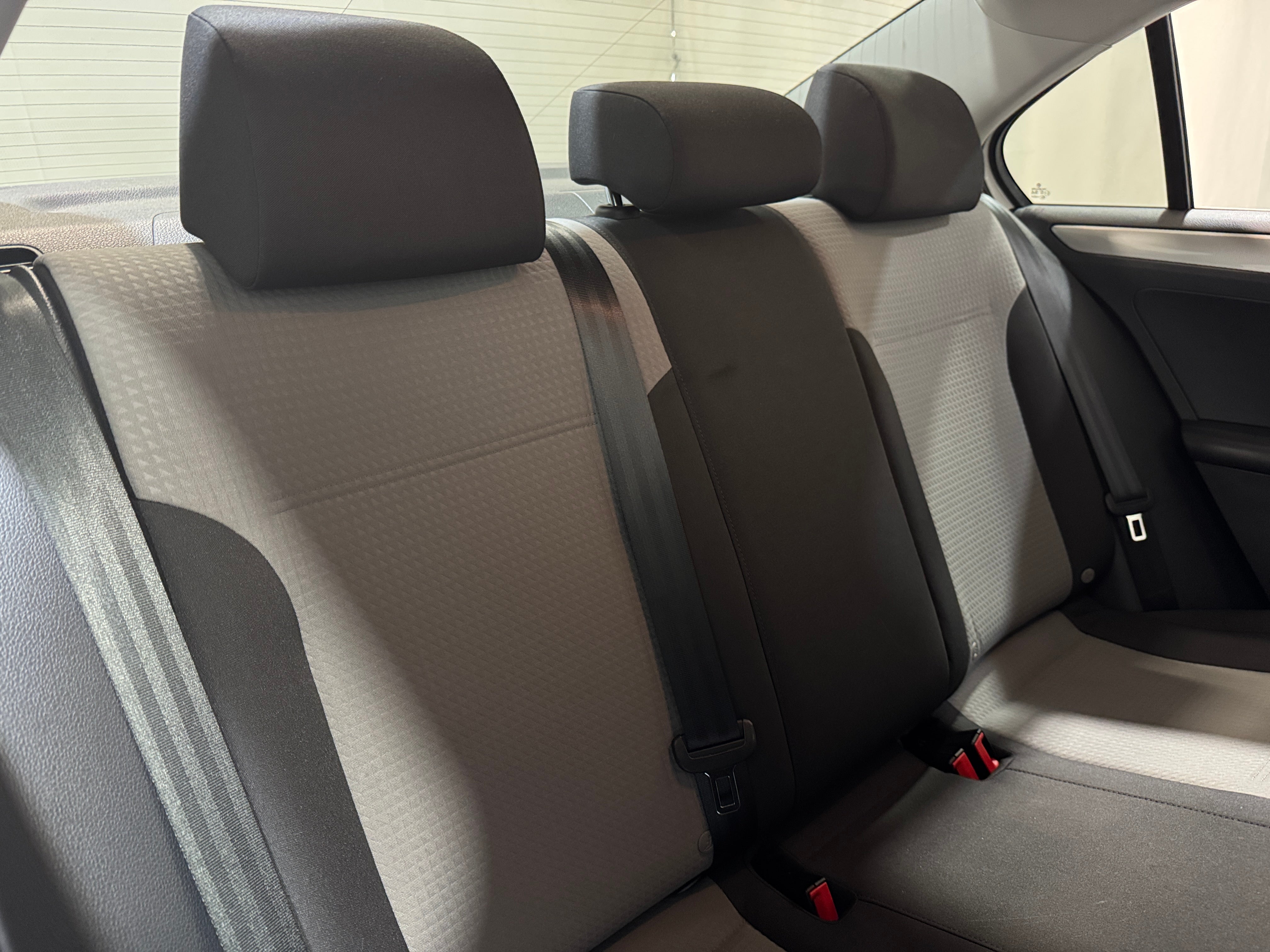 2017 Volkswagen Jetta S 6