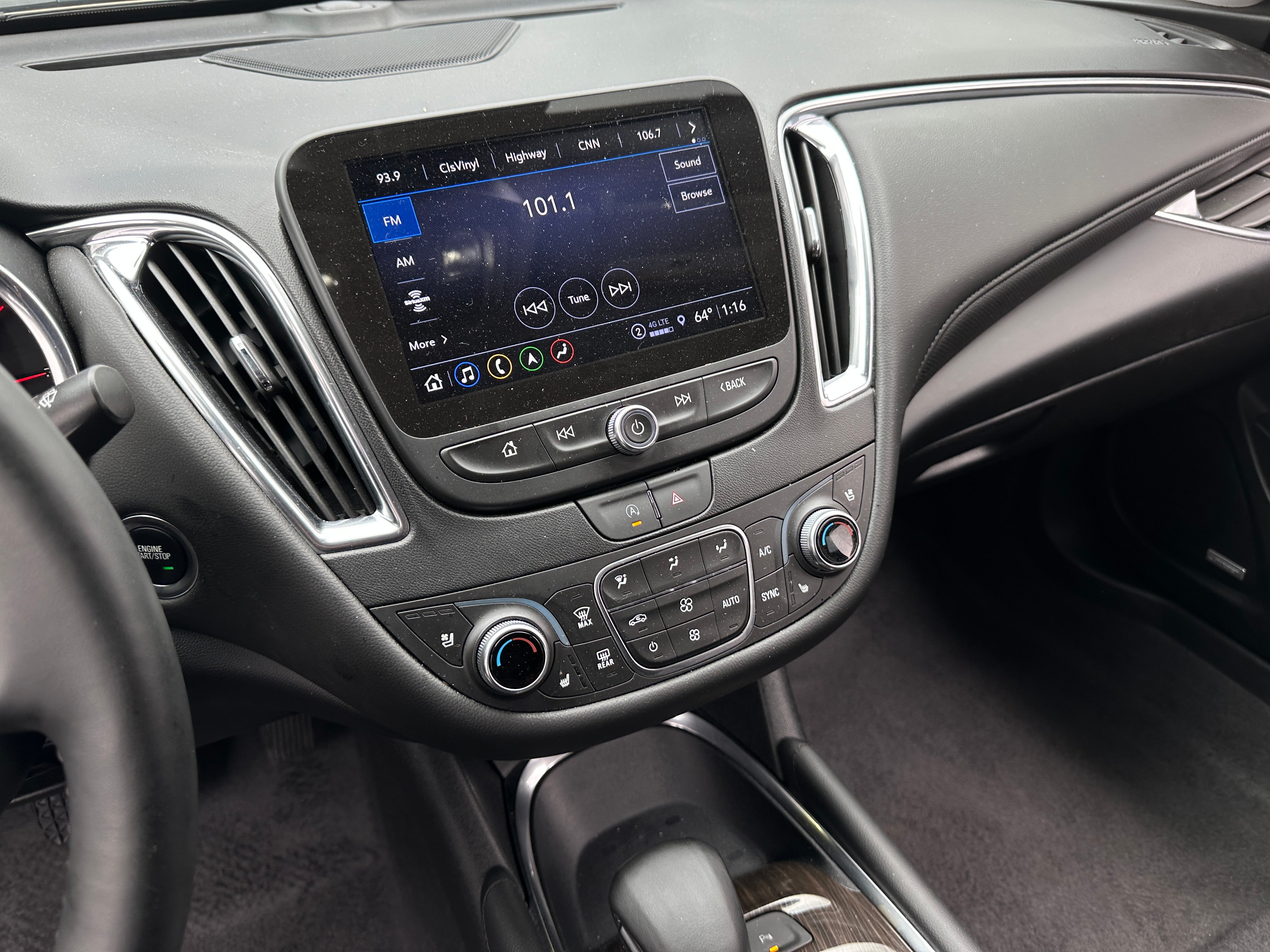 2024 Chevrolet Malibu LT 3