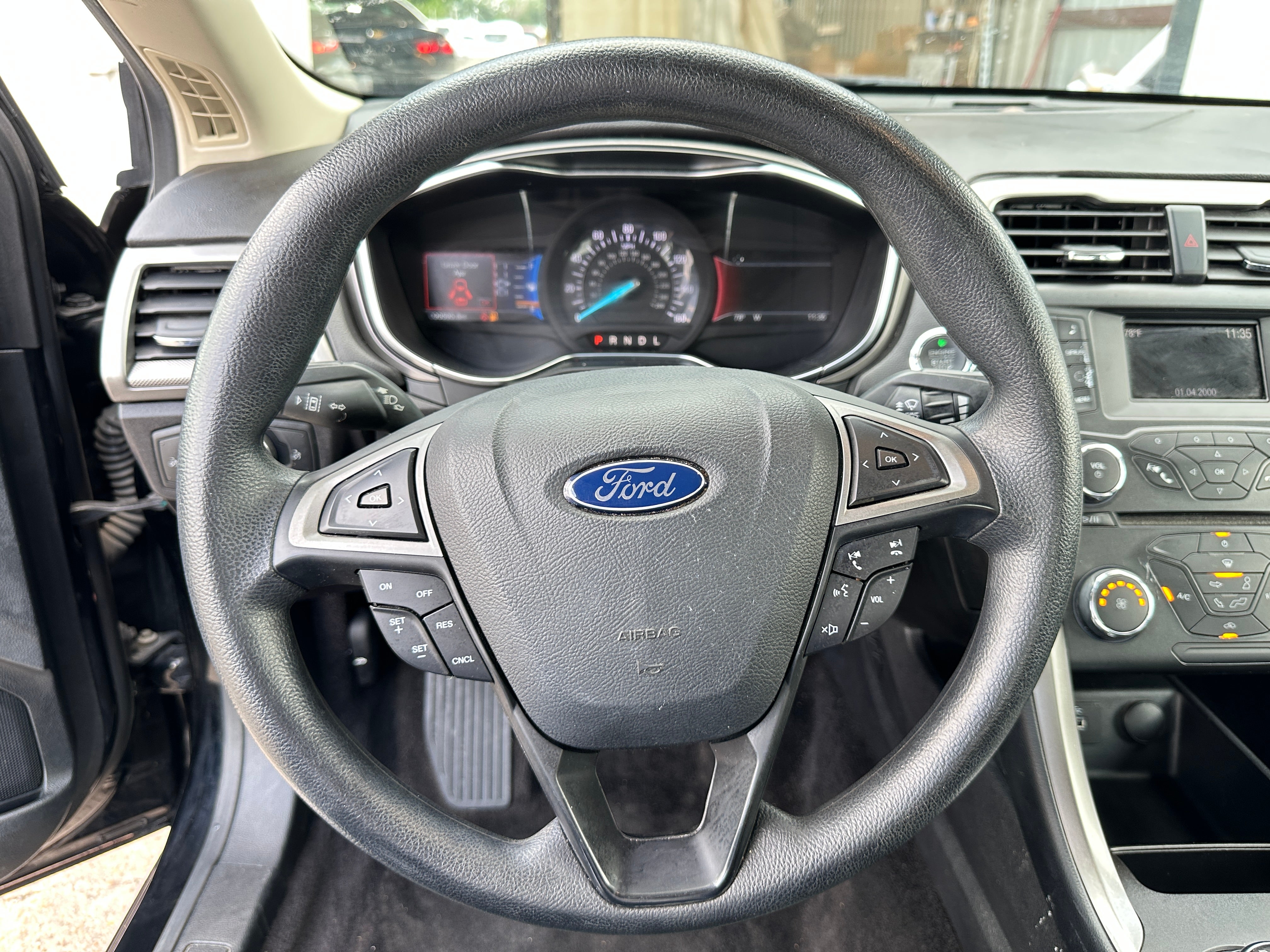 2017 Ford Fusion SE 5