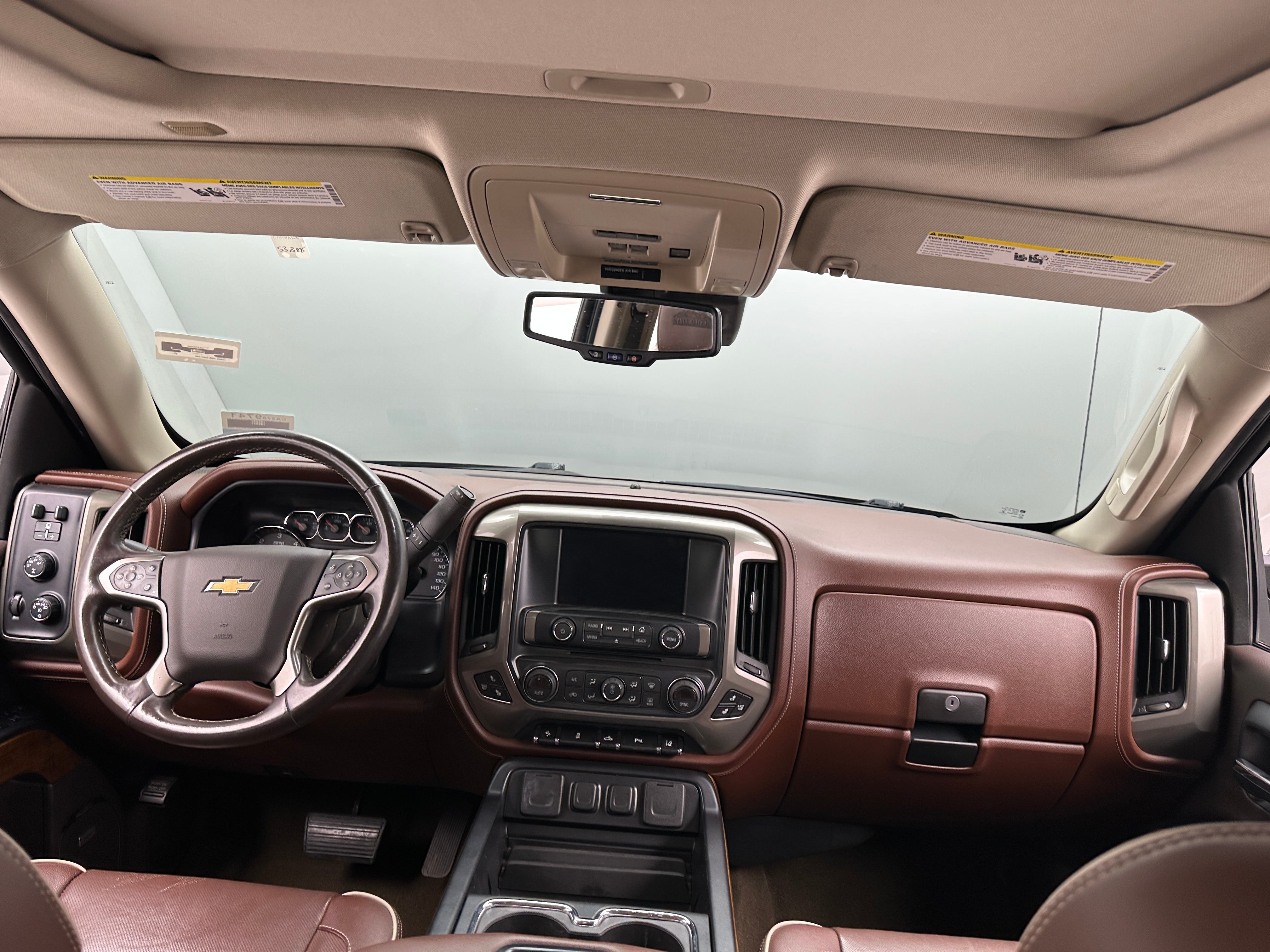 2015 Chevrolet Silverado 1500 High Country 2
