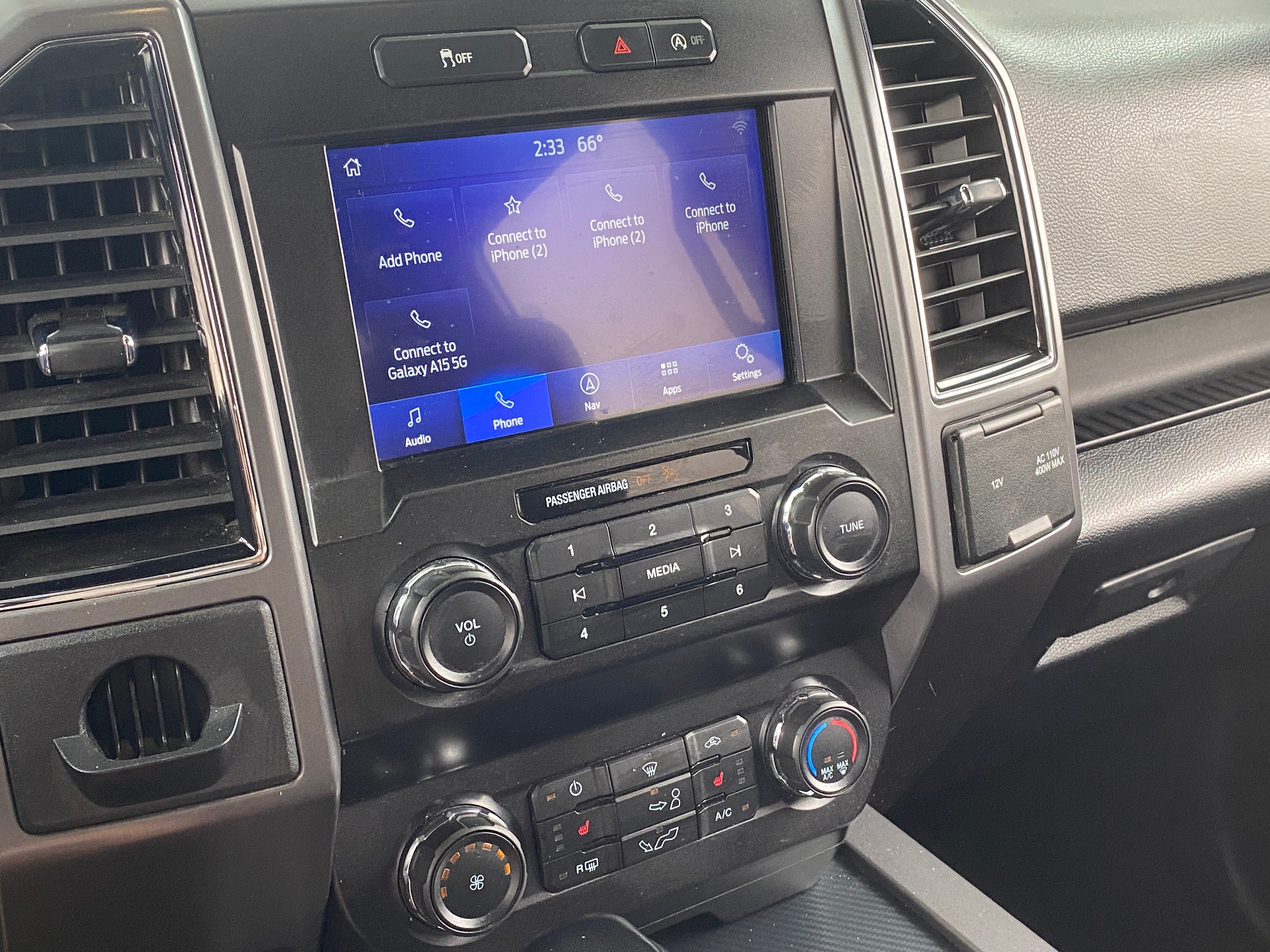 2020 Ford Econoline E-150 4