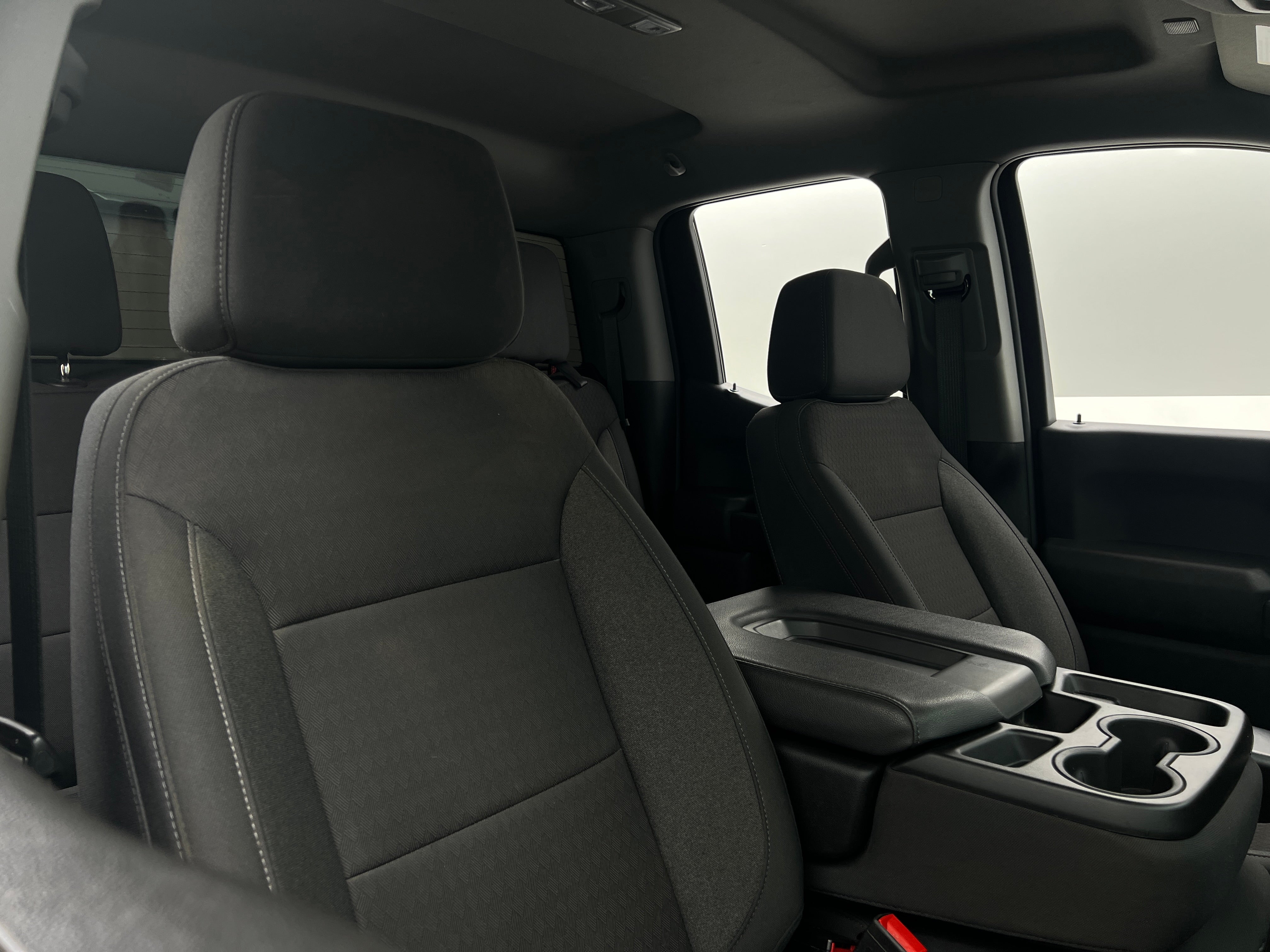 2024 Chevrolet Silverado 1500 Custom 2