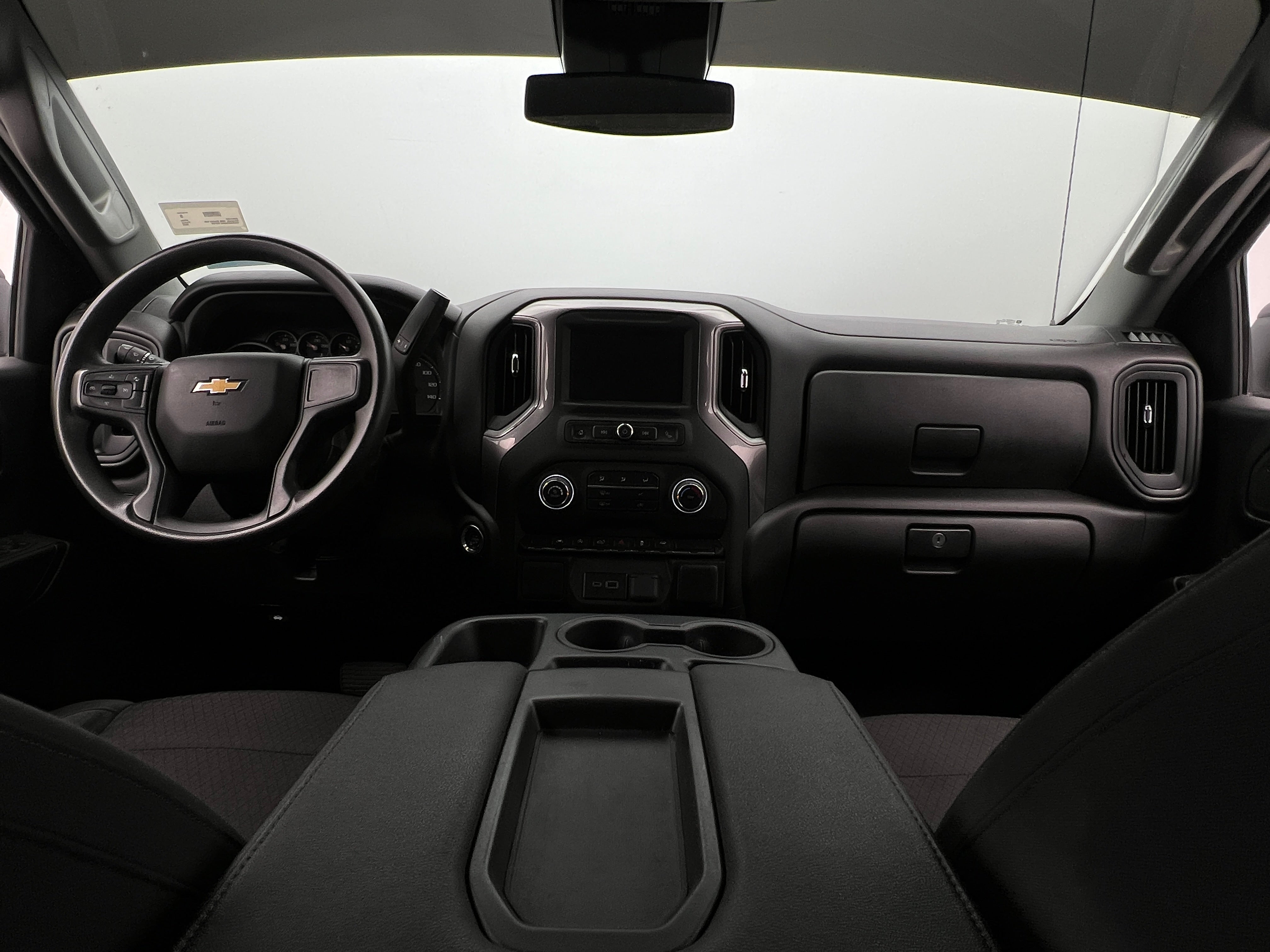2024 Chevrolet Silverado 1500 Custom 3