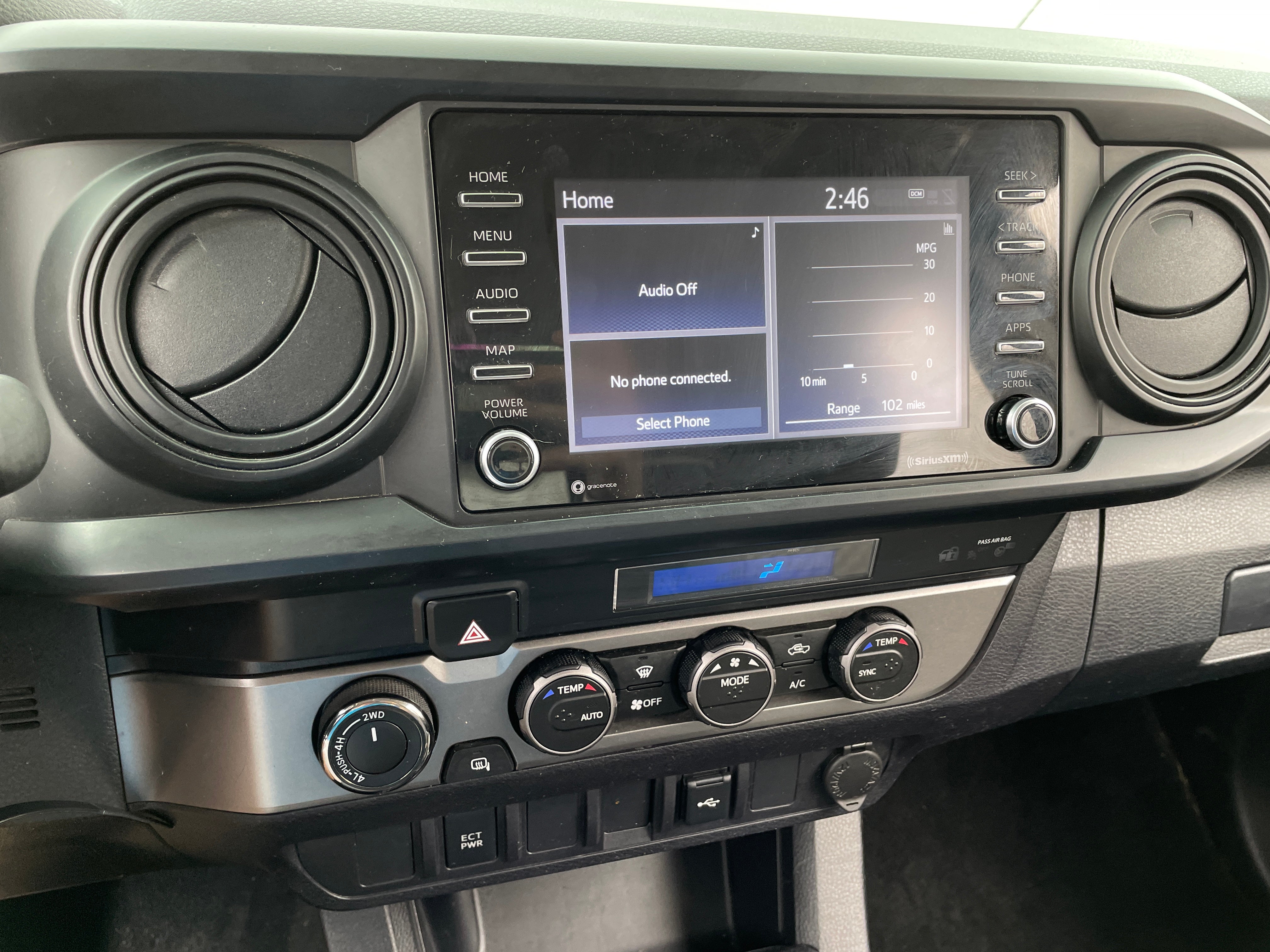 2022 Toyota Tacoma SR5 4