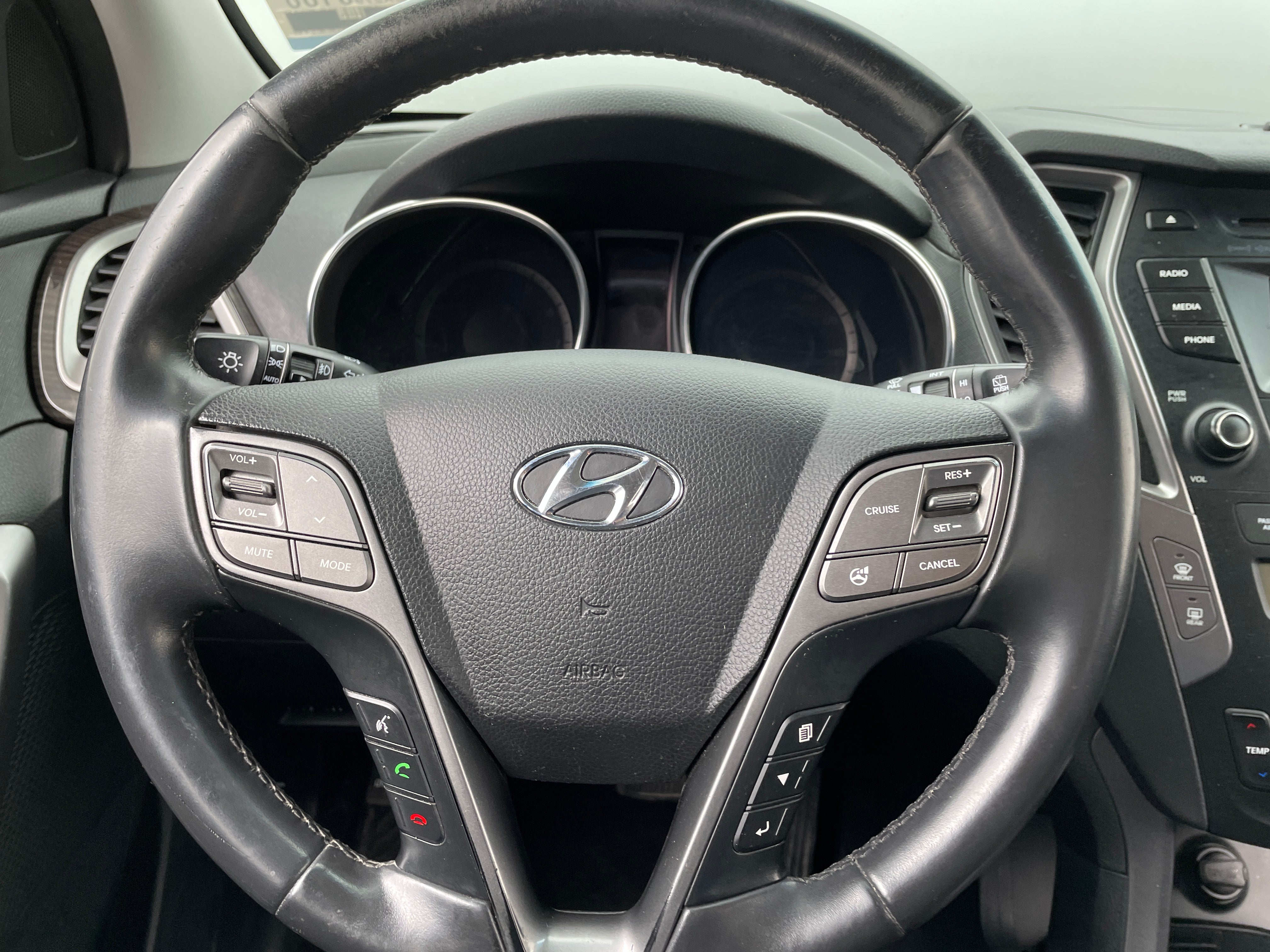 2016 Hyundai Santa Fe Sport 2.0T 4