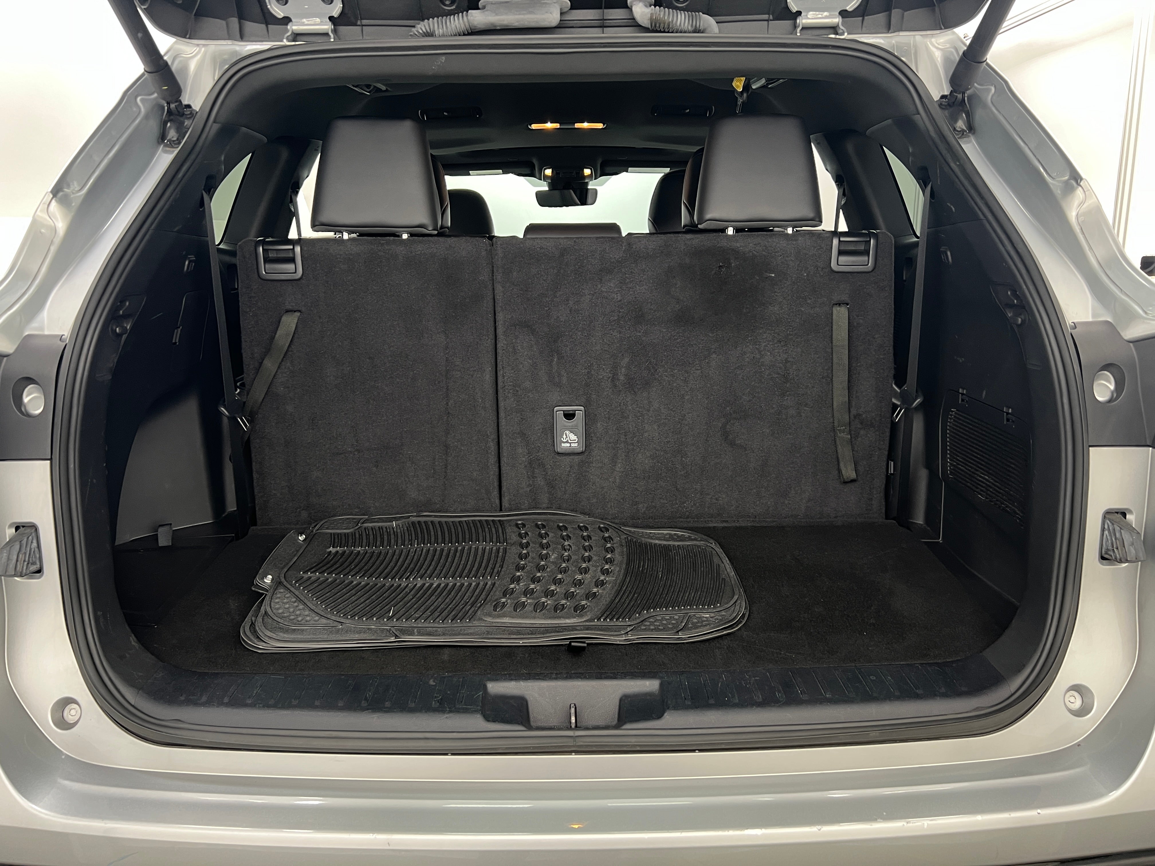 2024 Toyota Highlander XSE 7