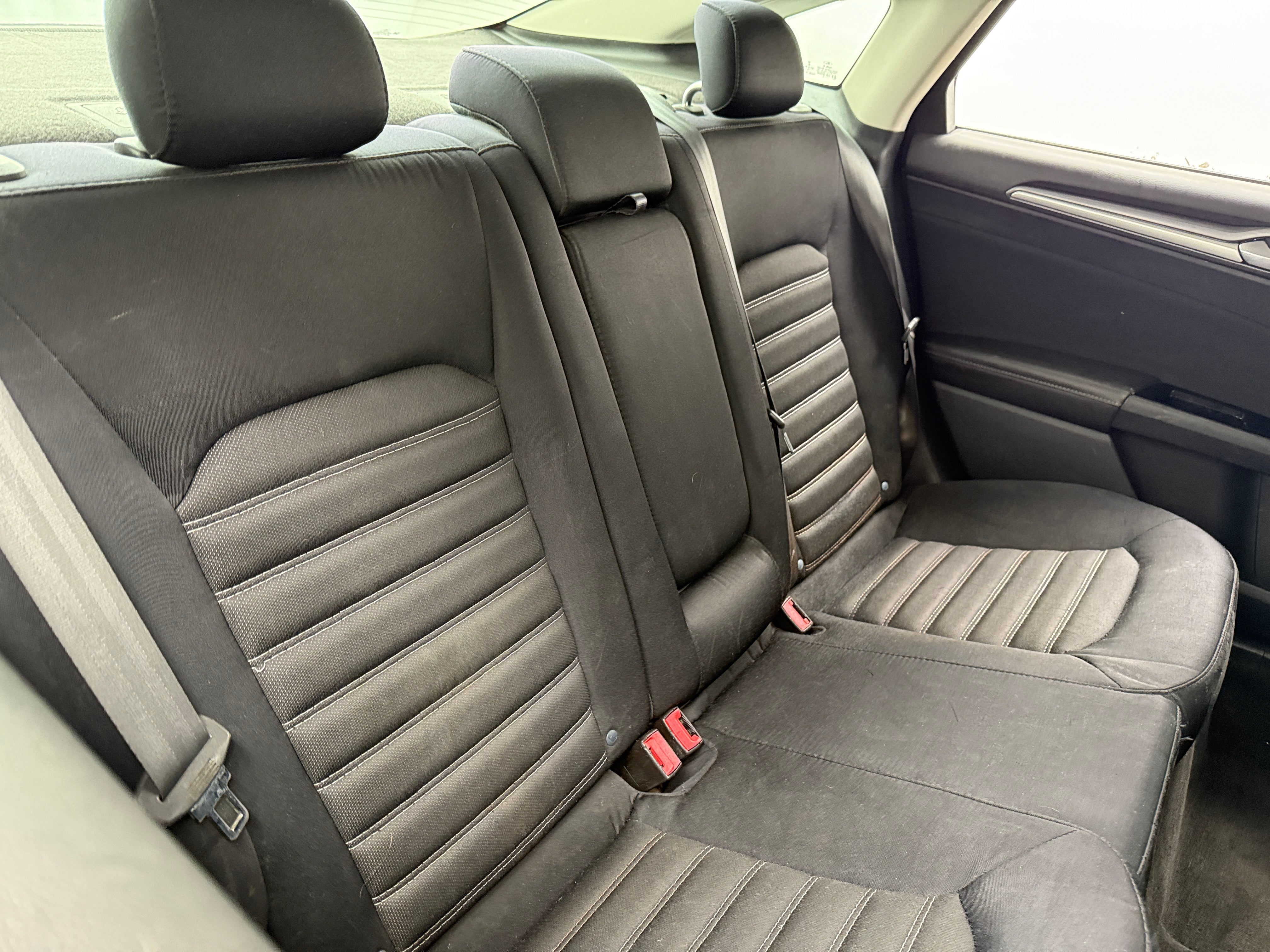 2014 Ford Fusion SE 6