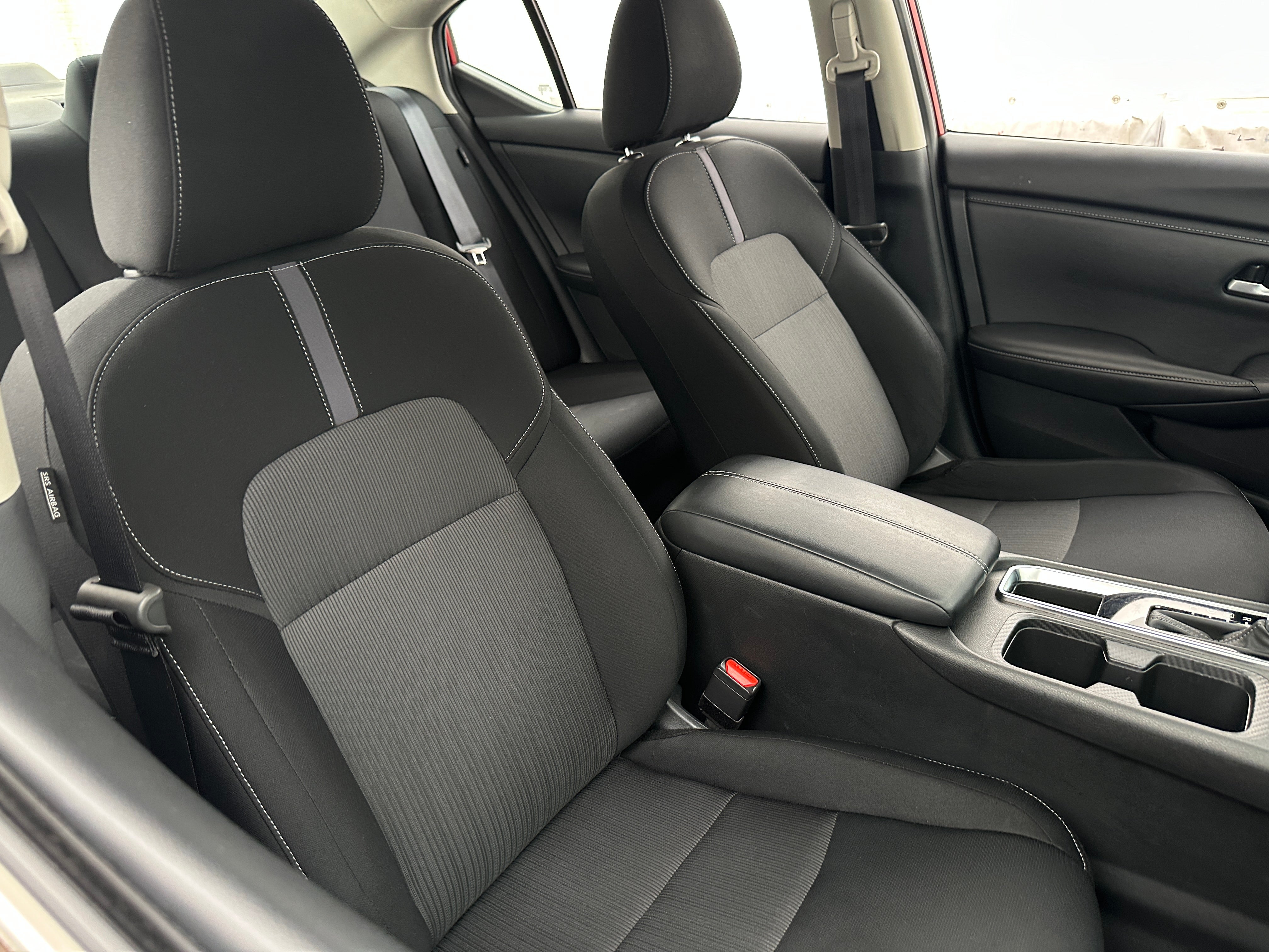 2024 Nissan Sentra SV 2