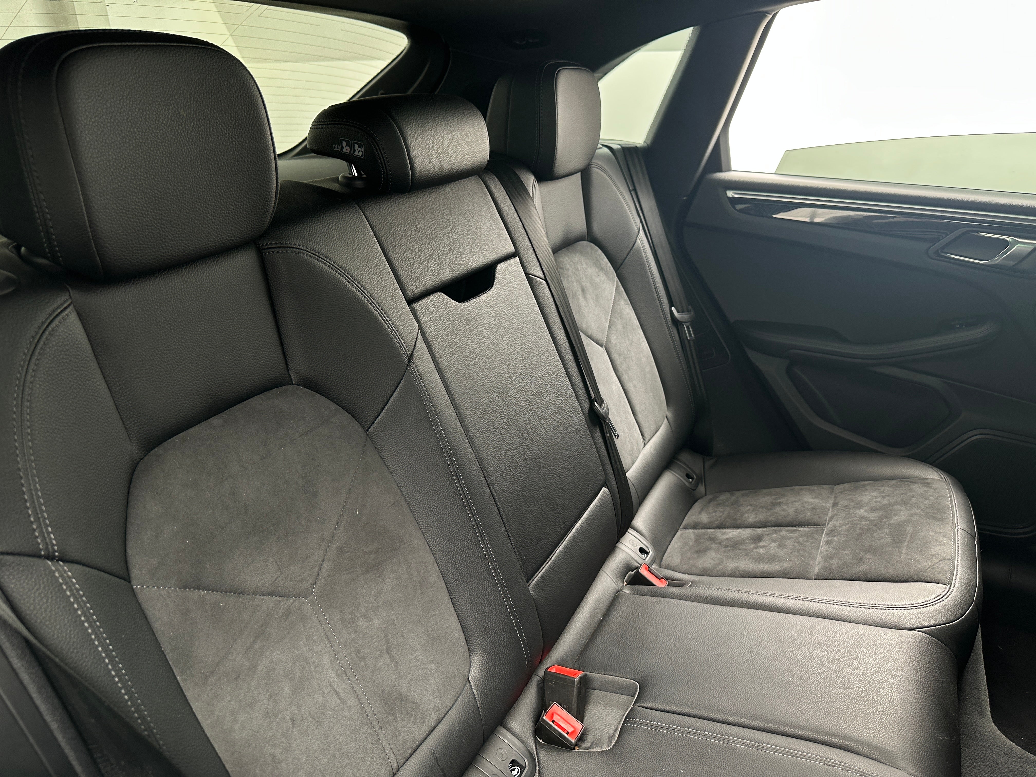 2018 Porsche Macan S 5