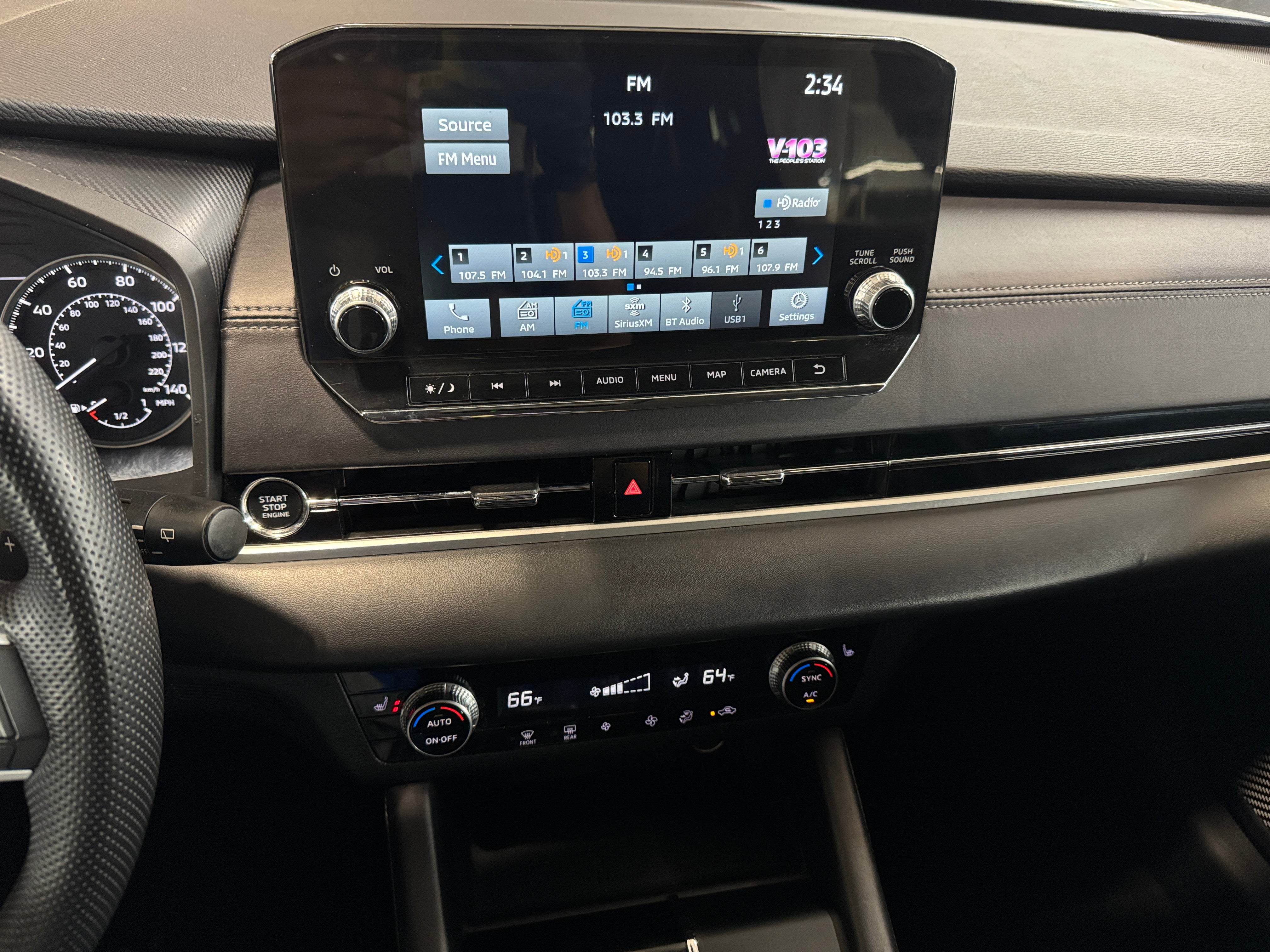 2023 Mitsubishi Outlander SE 3