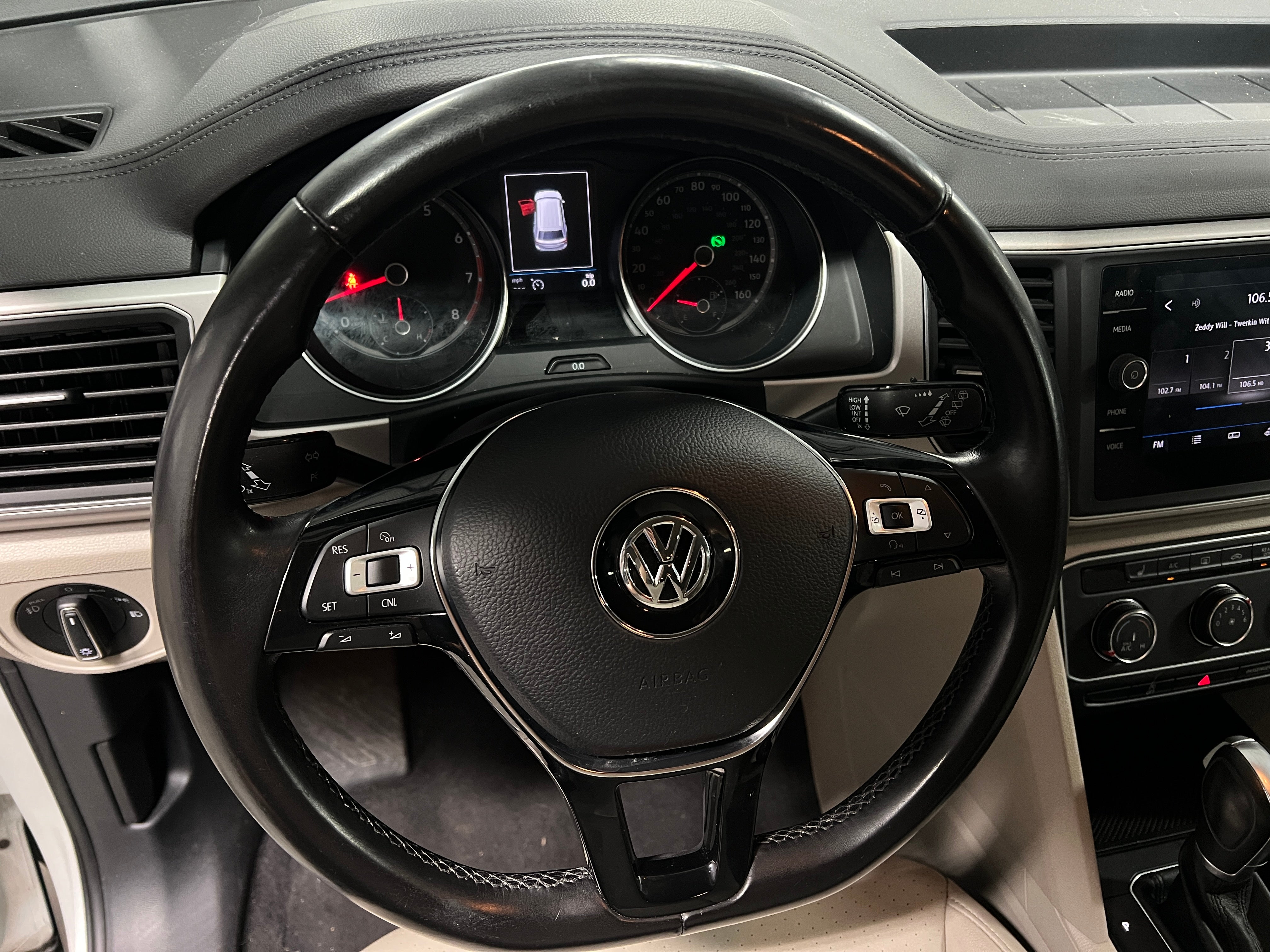 2018 Volkswagen Atlas SE 4