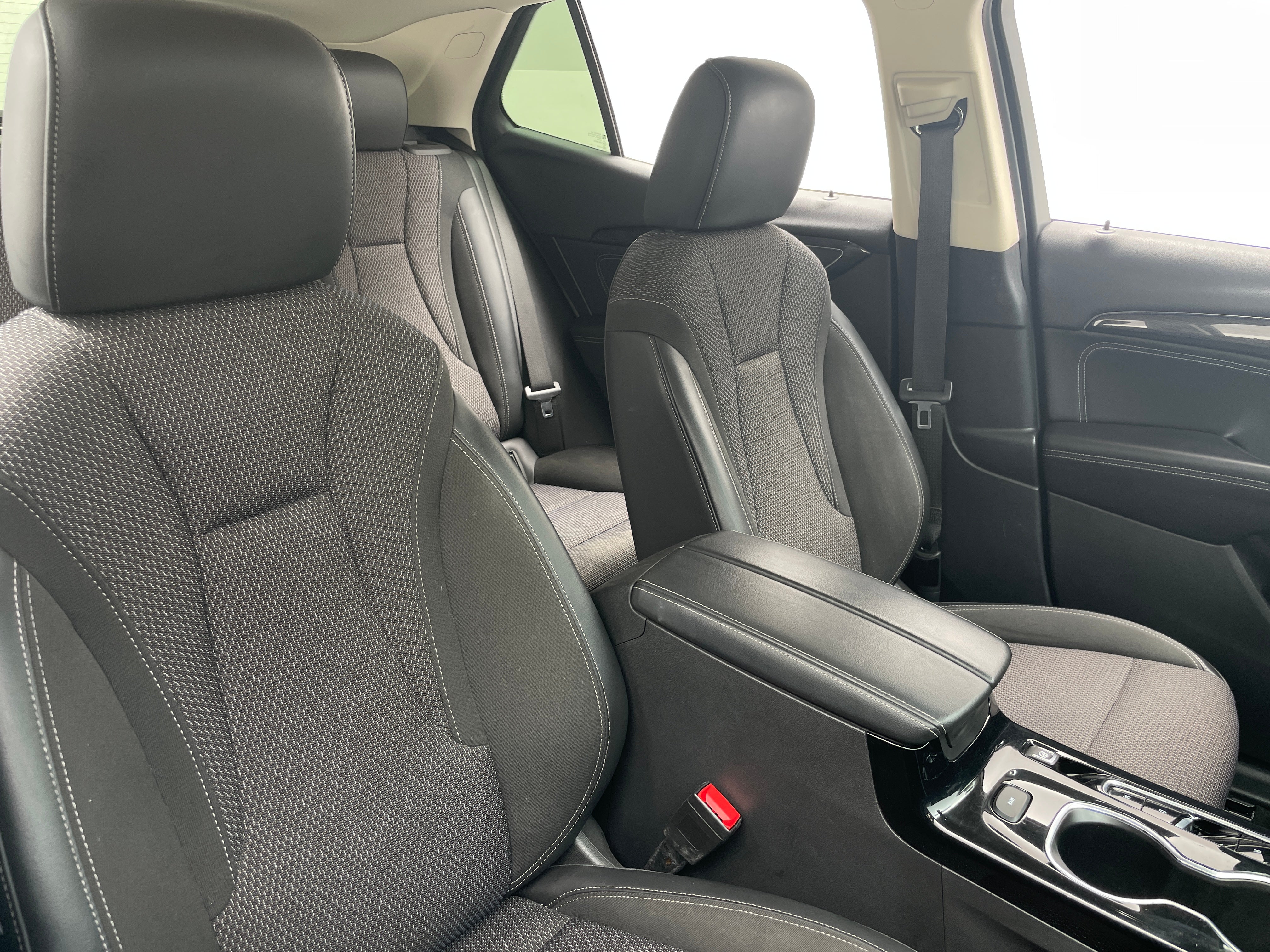 2023 Buick Envision Preferred 2