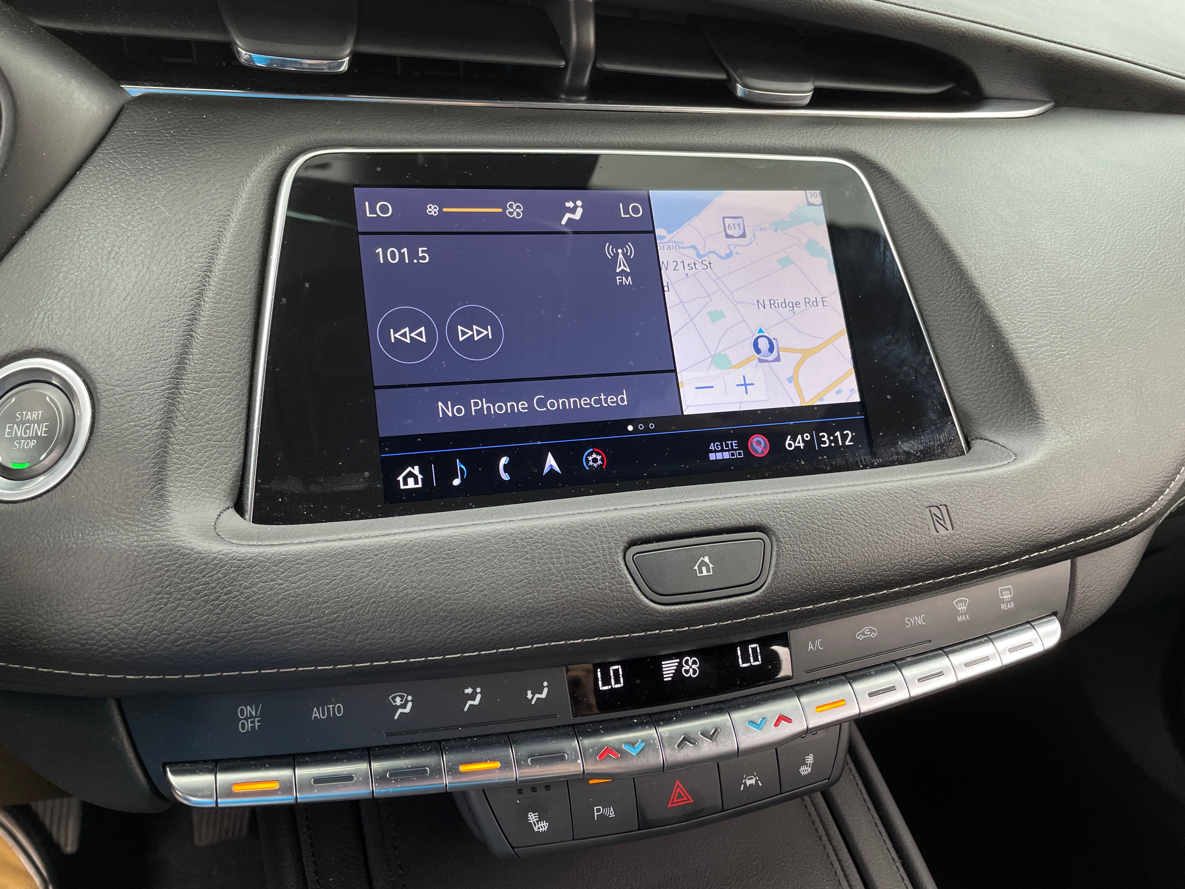 2019 Cadillac XT4 Premium Luxury 3