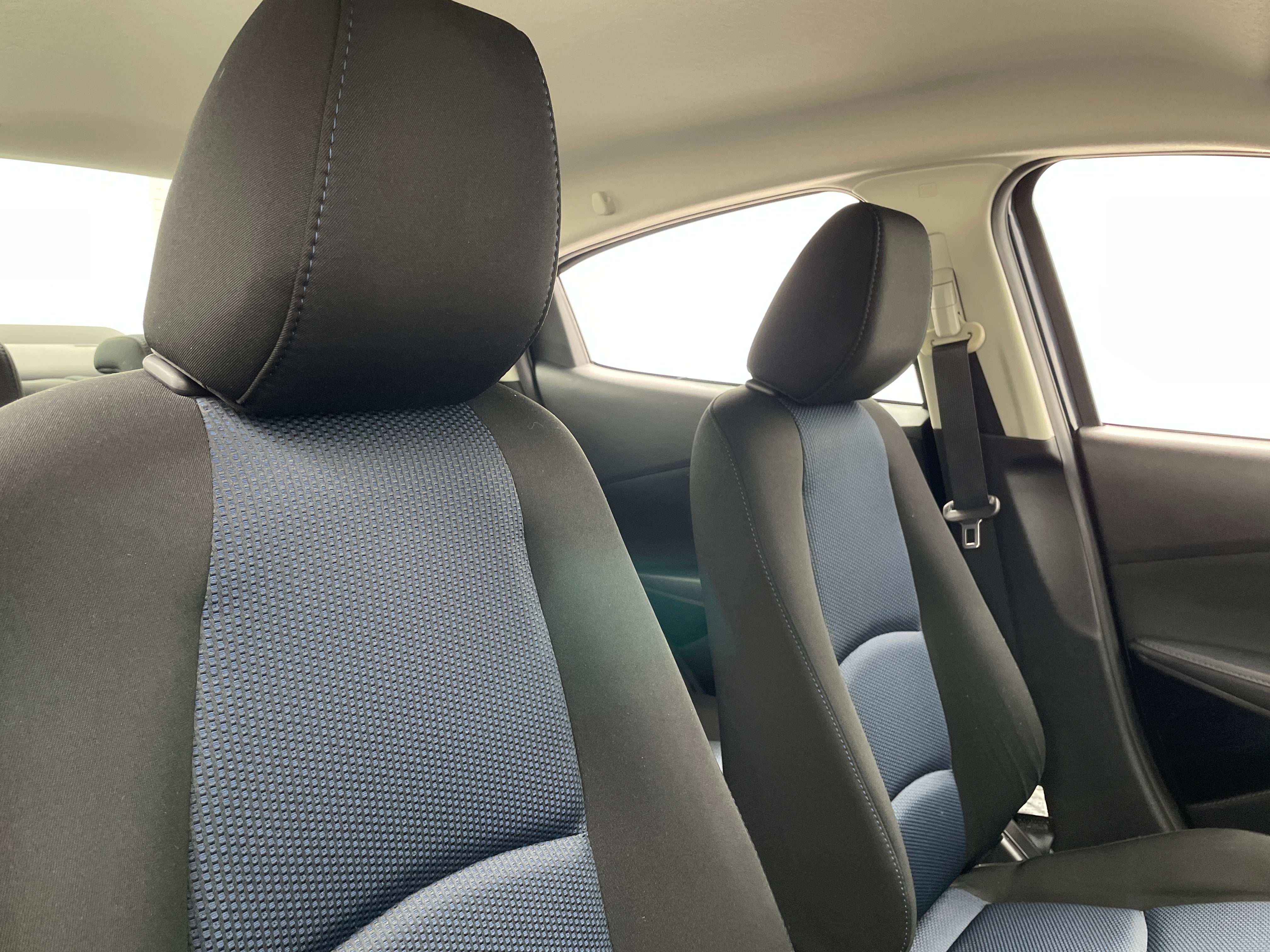 2017 Toyota Yaris iA Base 2