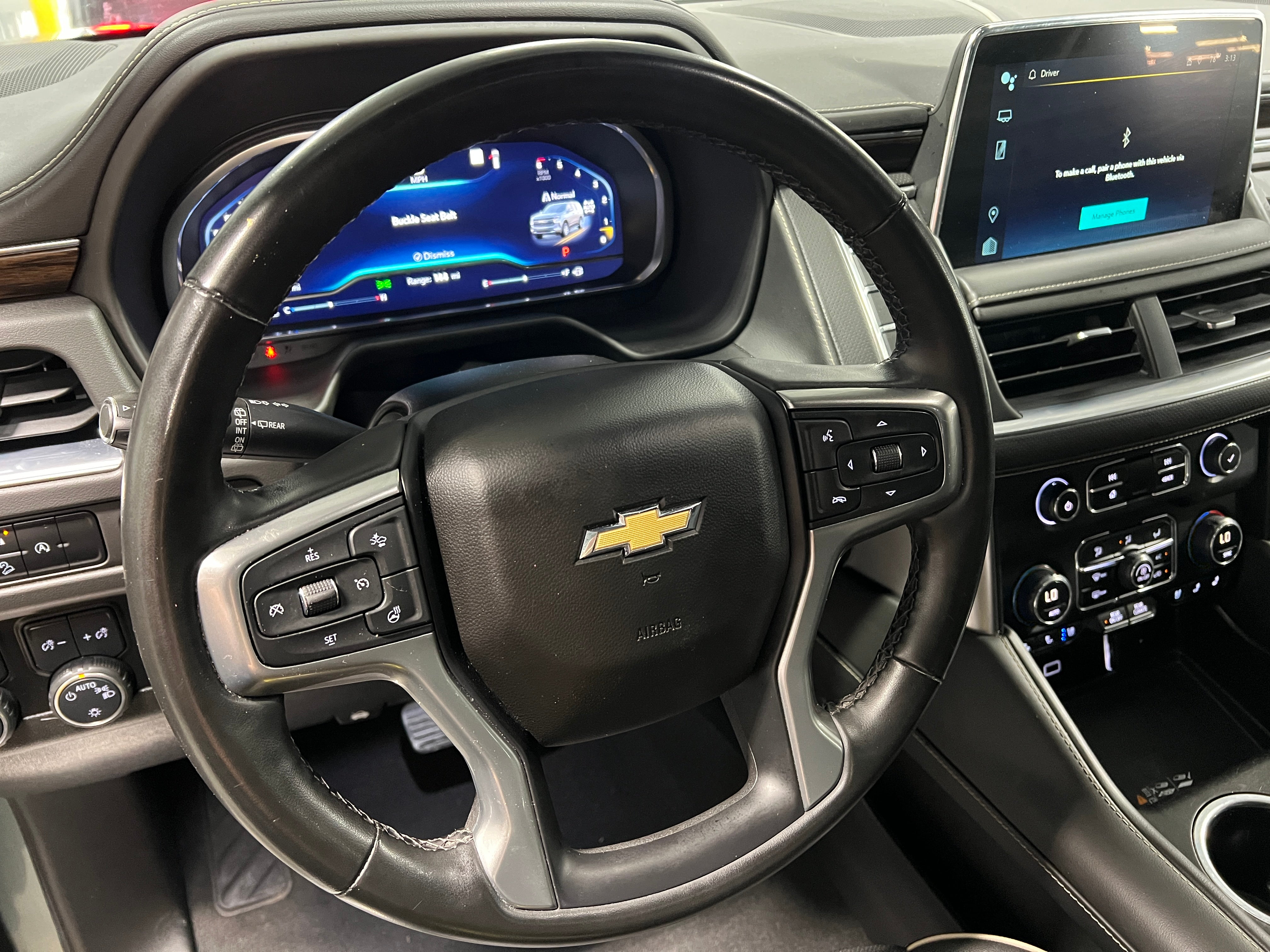 2023 Chevrolet Suburban Premier 4