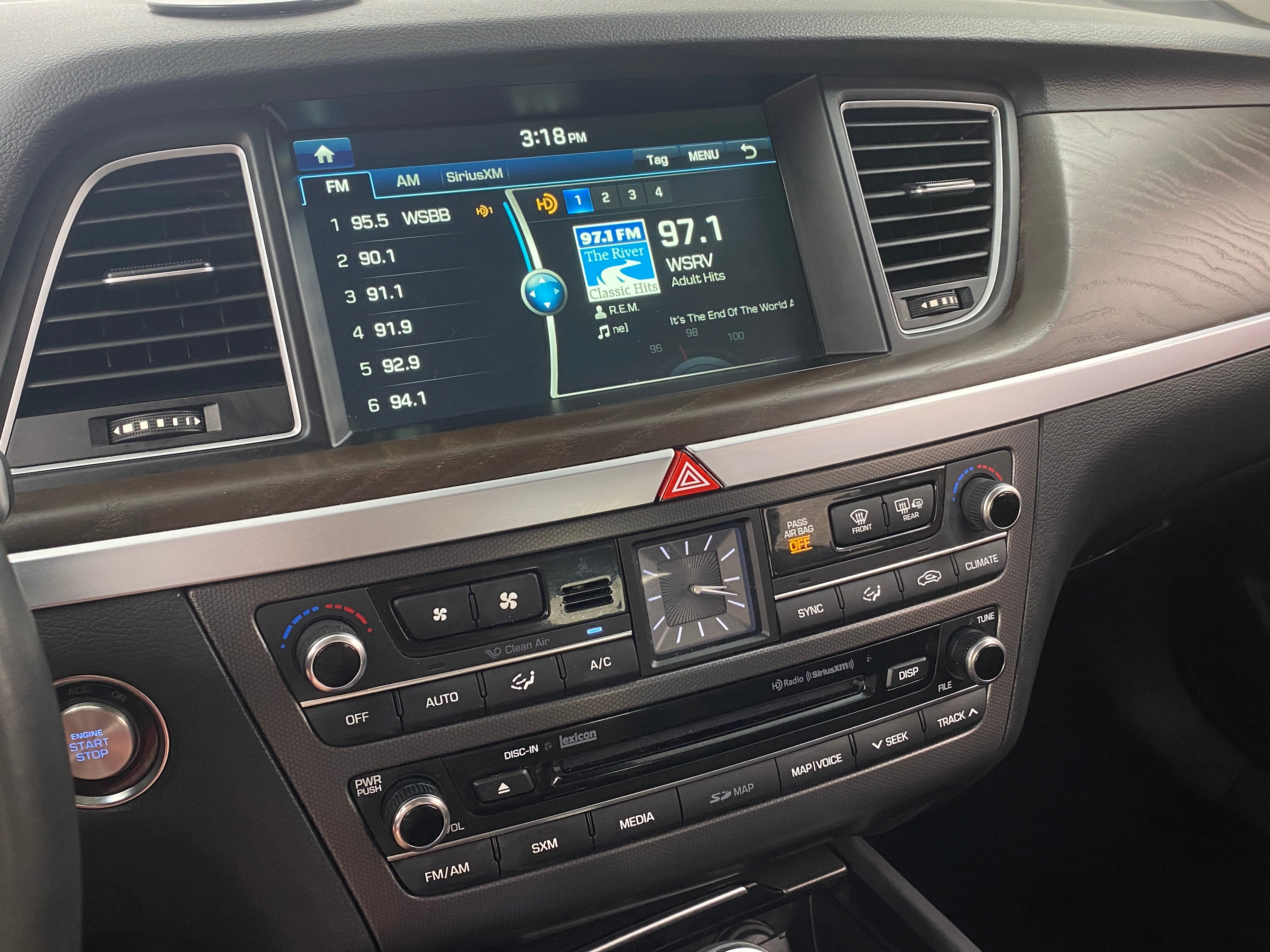 2017 Genesis G80  3