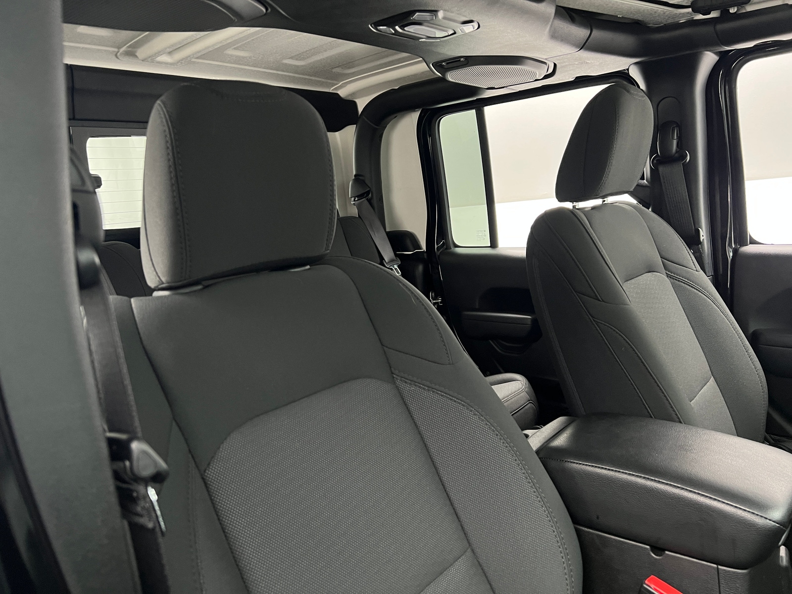 Thumbnail: 2023 Jeep Gladiator - 2