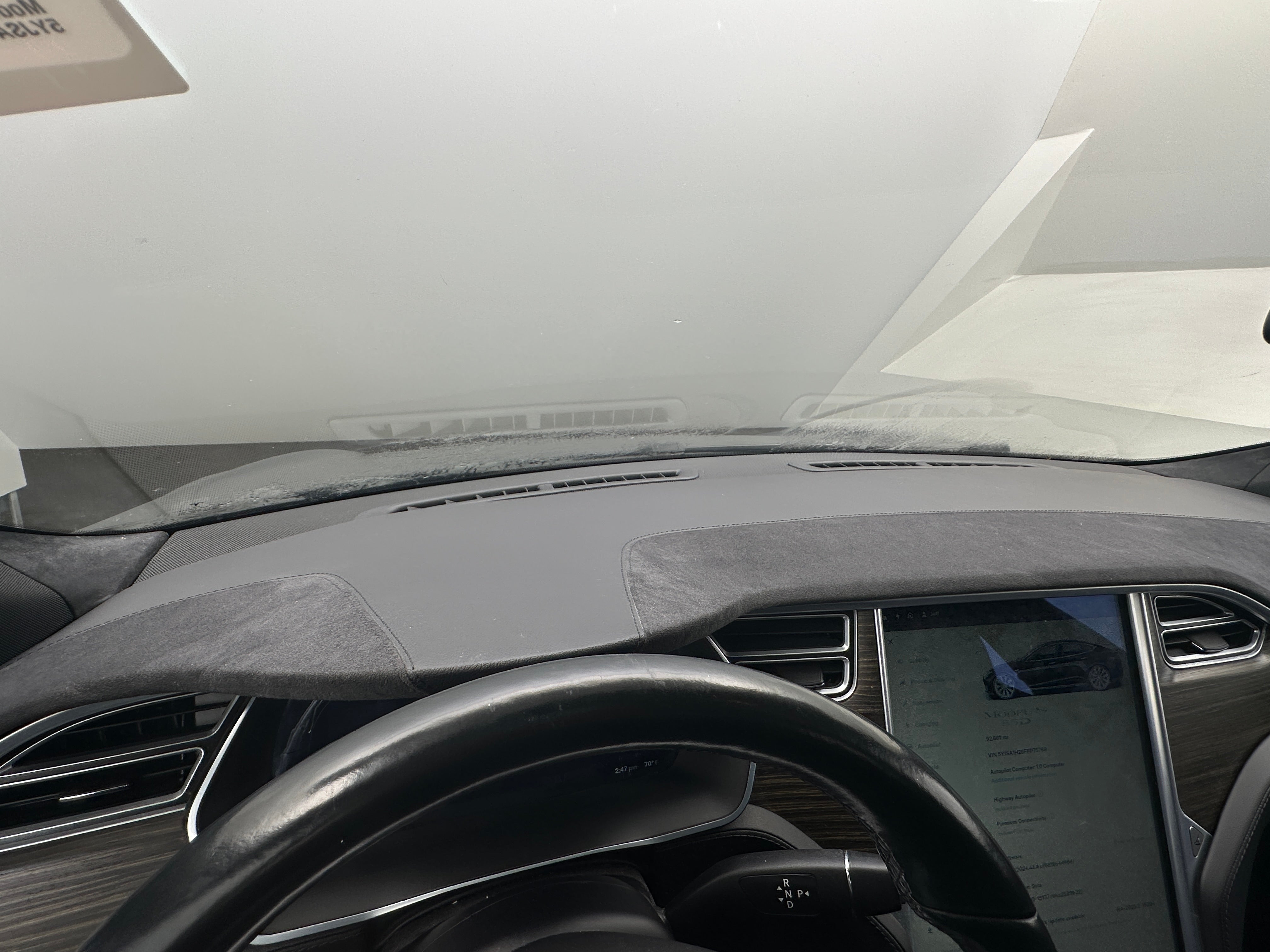 2015 Tesla Model S 85D 2